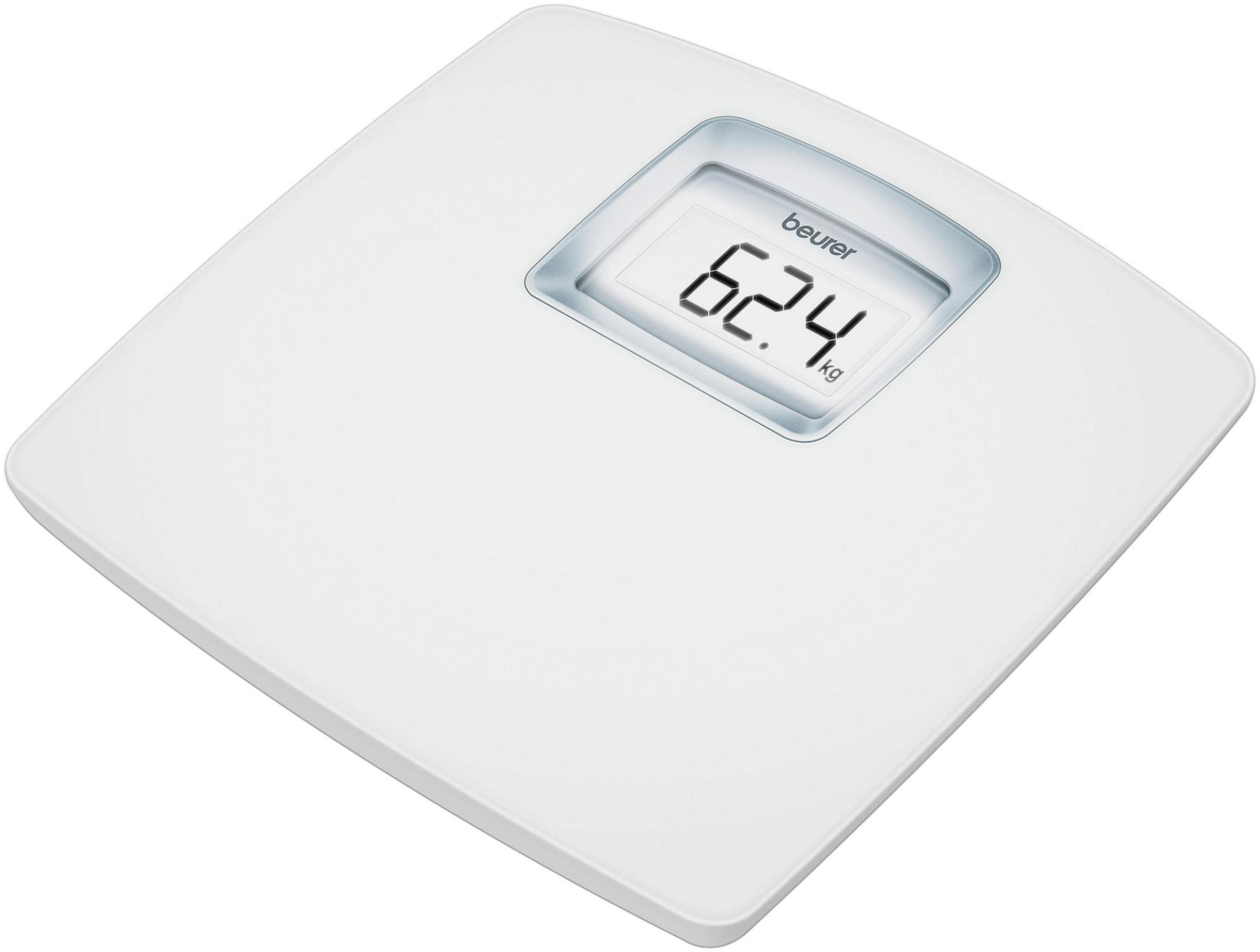 Balance numérique blanche affichant un poids de 62,4 kg.