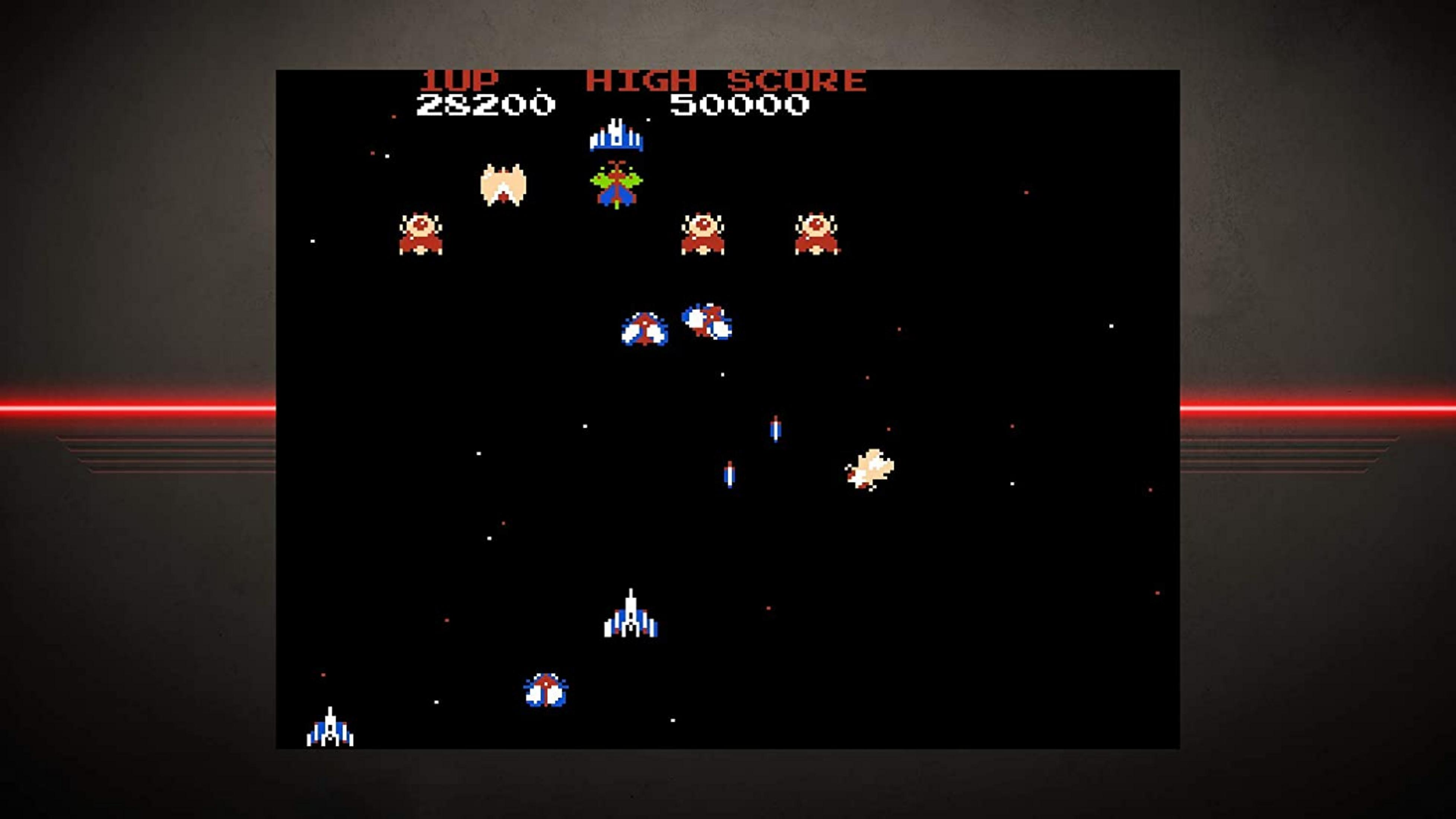 Pixel-Weltraumspiel mit Raumschiffen und Punktzahl.