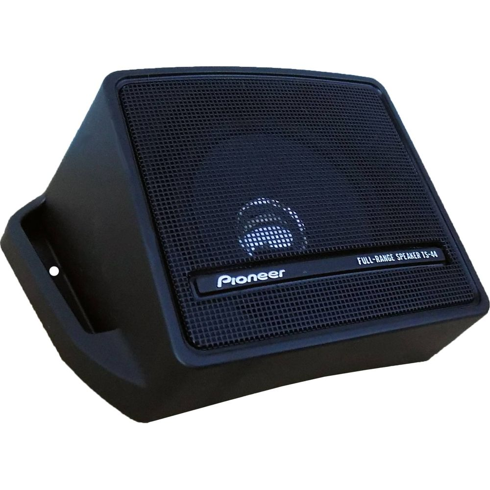 Haut-parleur Pioneer TS-44 pleine gamme noir sur fond blanc.