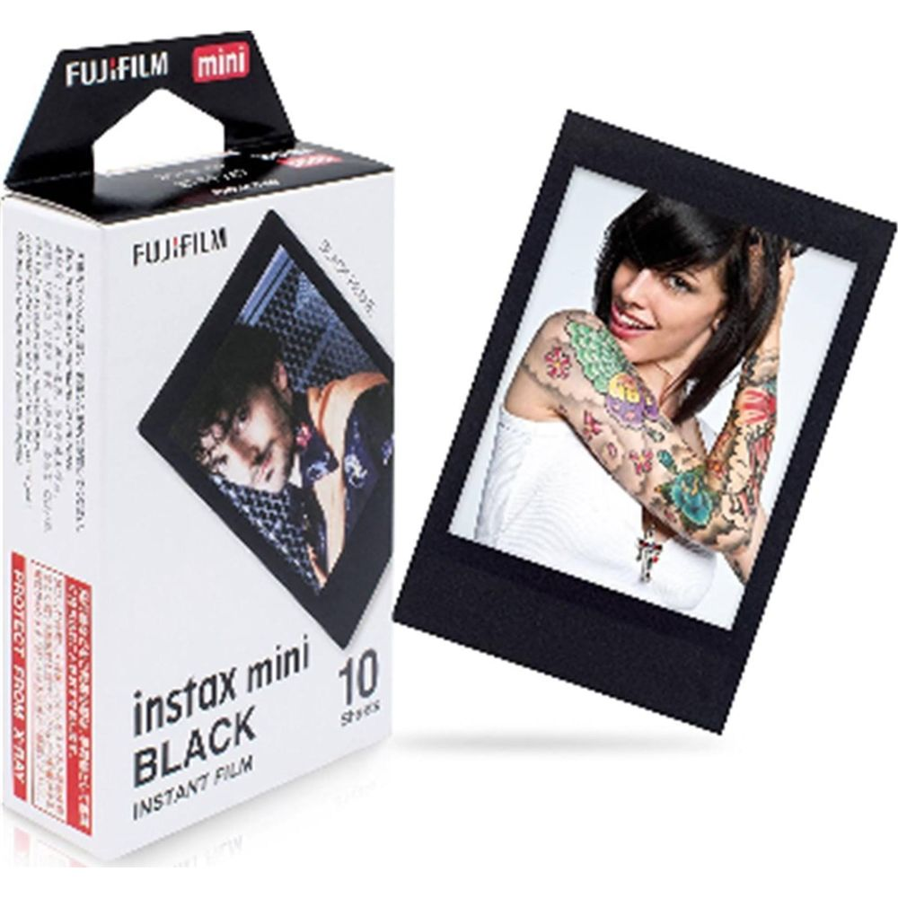 Paquete de película Fujifilm Instax Mini Black junto a una foto de una mujer tatuada.