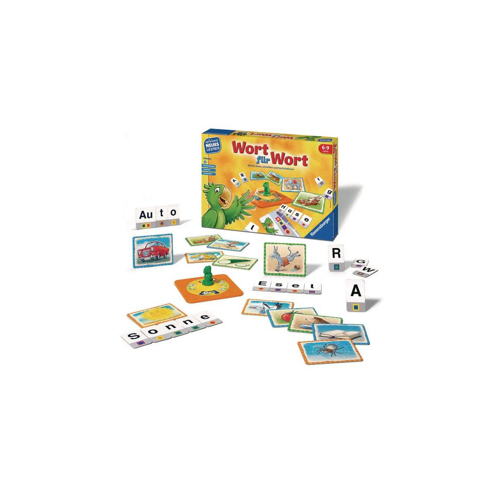 Gioco da tavolo con carte lettera, immagini di animali e dadi.