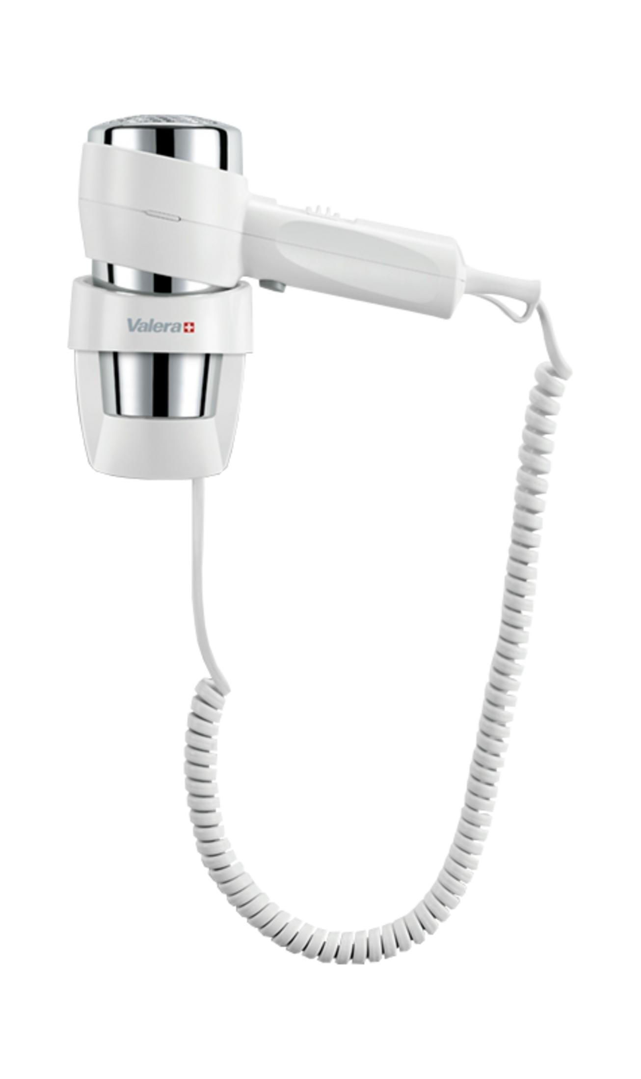 Biała suszarka do włosów Valera z srebrnymi akcentami i spiralnym kablem.