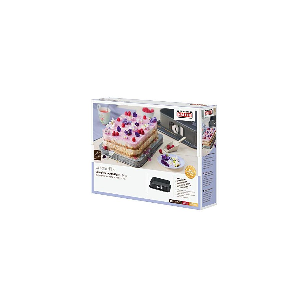 Verpackung einer Kaiser Springform mit einem dekorierten Kuchen.