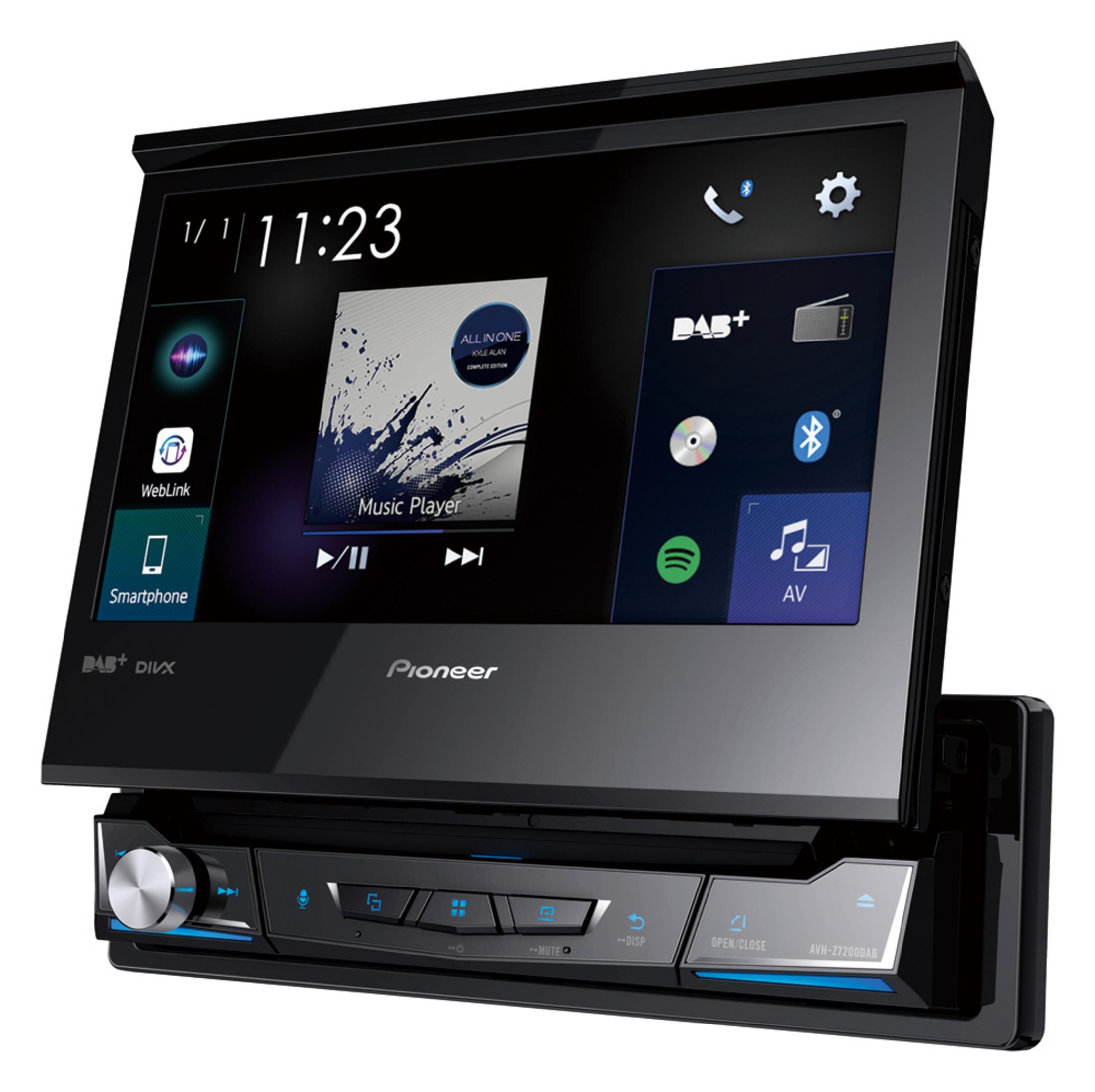 Pioneer Autoradio mit Touchscreen, zeigt Musik-Player, DAB+, Weblink, Smartphone und AV-Optionen.