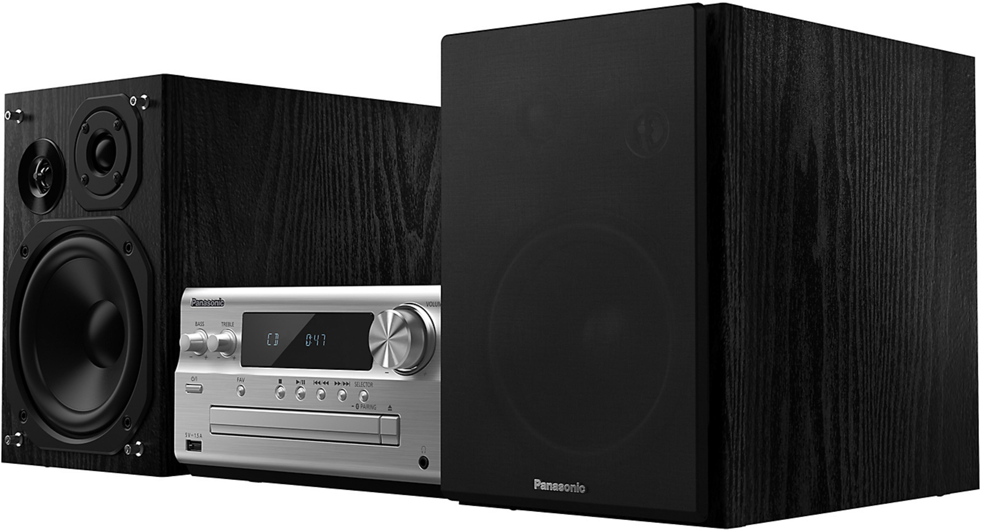 Un récepteur CD Panasonic argenté avec des enceintes noires grain de bois.