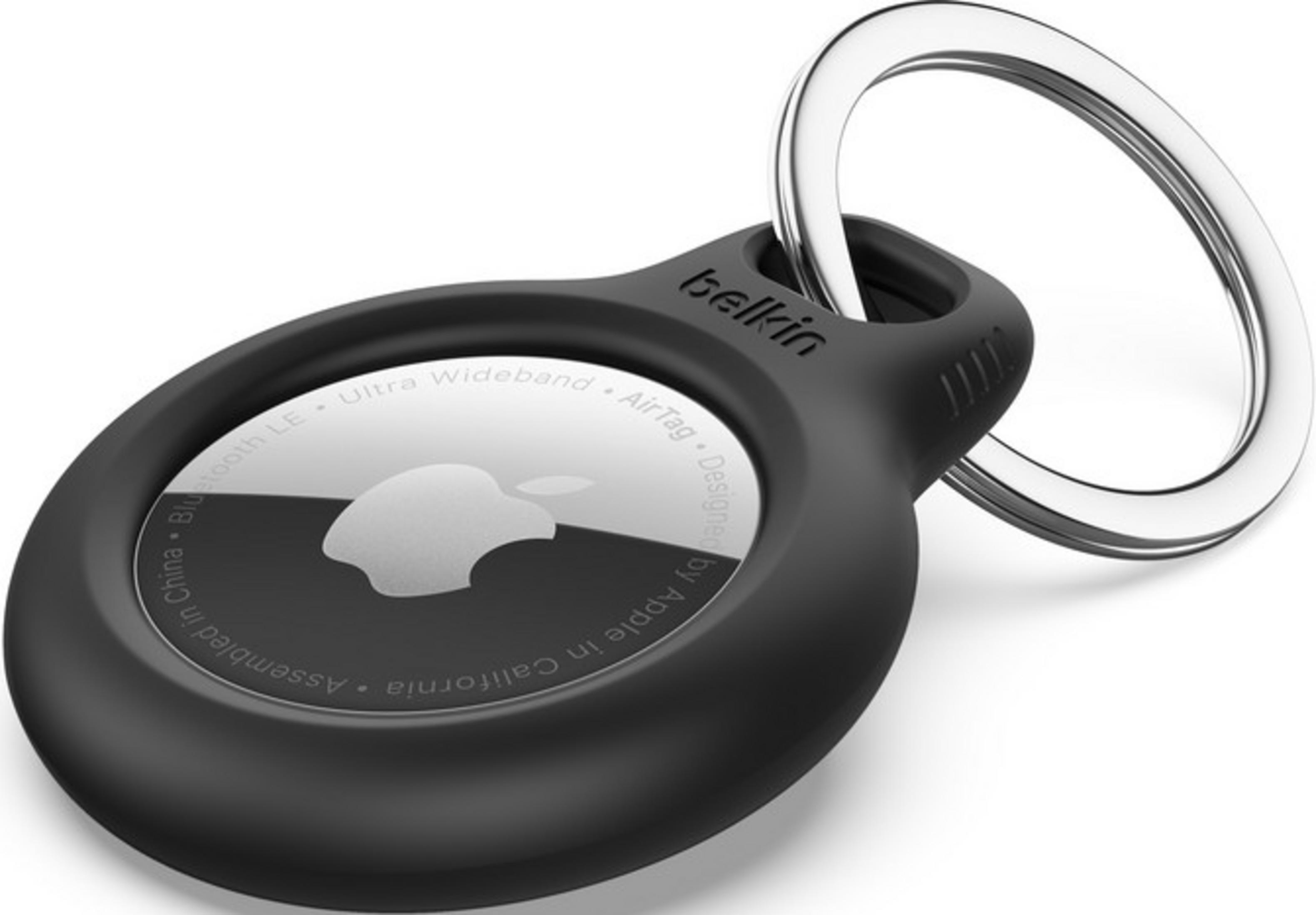 Étui Belkin noir pour AirTag avec porte-clés argenté. Logo Apple visible.