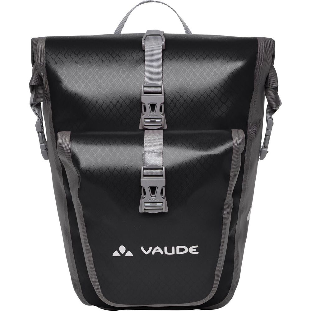 Czarna torba rowerowa Vaude z szarymi paskami i klamrami.