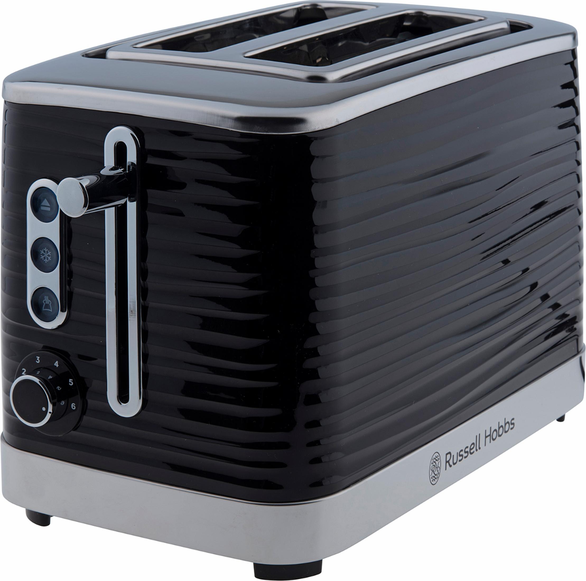 Czarny toster z prążkowanym wzorem i srebrnymi akcentami na białym tle.