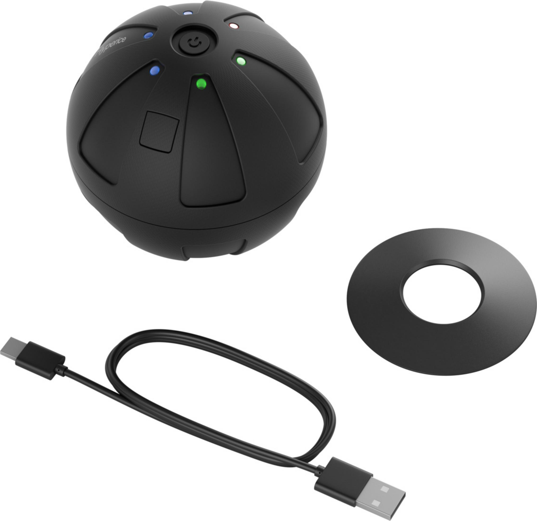 Schwarzer Ball, USB-Kabel und Ring auf weißem Hintergrund.