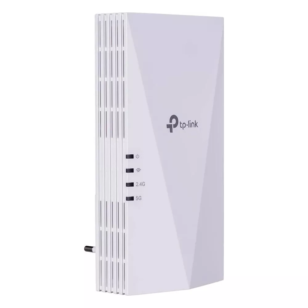 Ein weißer TP-Link WLAN-Repeater mit Lüftungsschlitzen und Statusanzeigen.