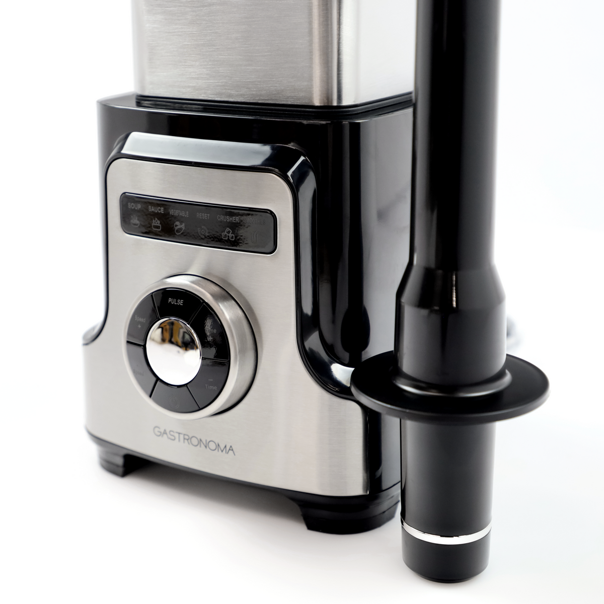 Blender ze stali nierdzewnej z czarną obudową, przyciskami i srebrnym pokrętłem.