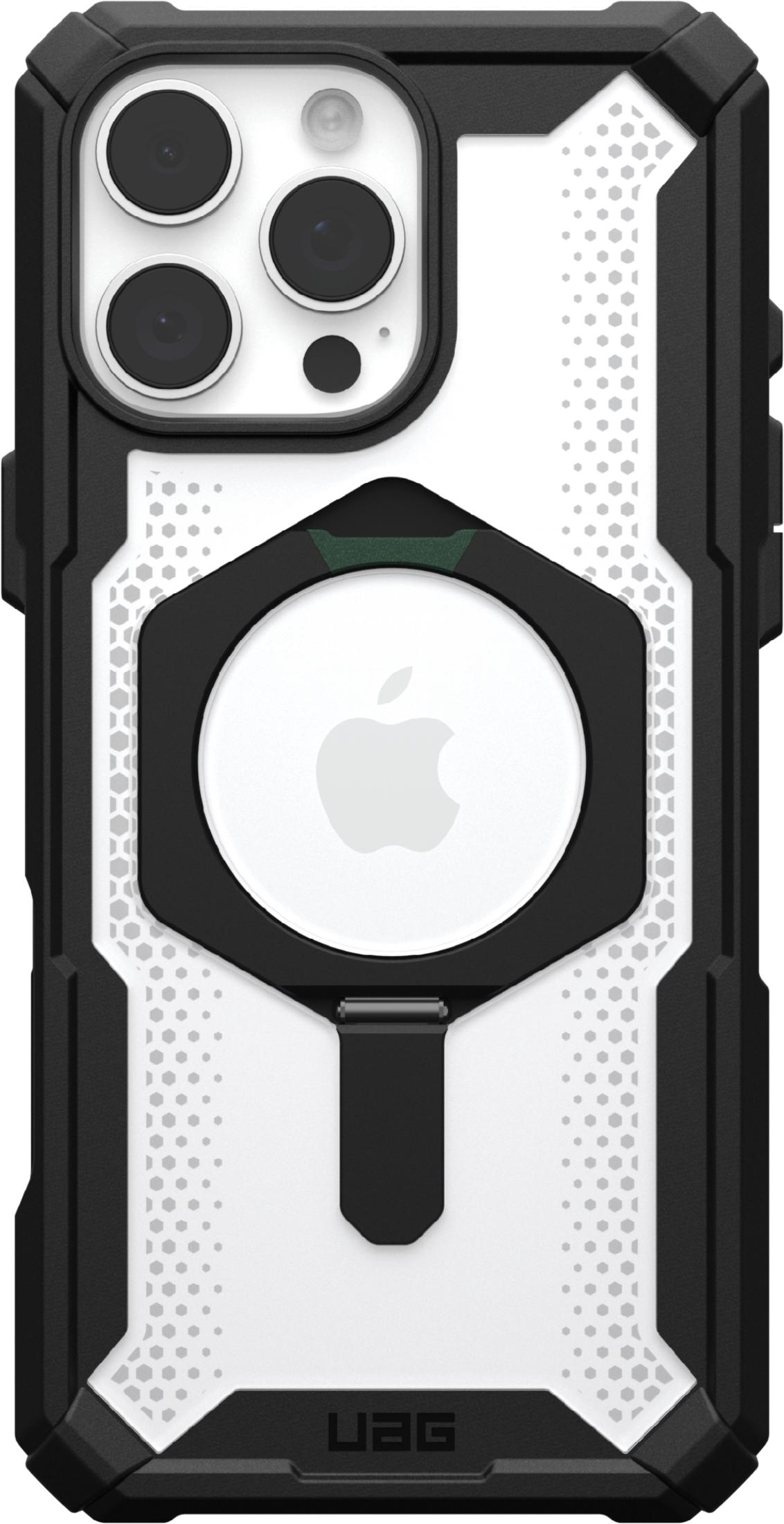 Custodia nera con Apple AirTag e tre obiettivi della fotocamera su sfondo bianco.