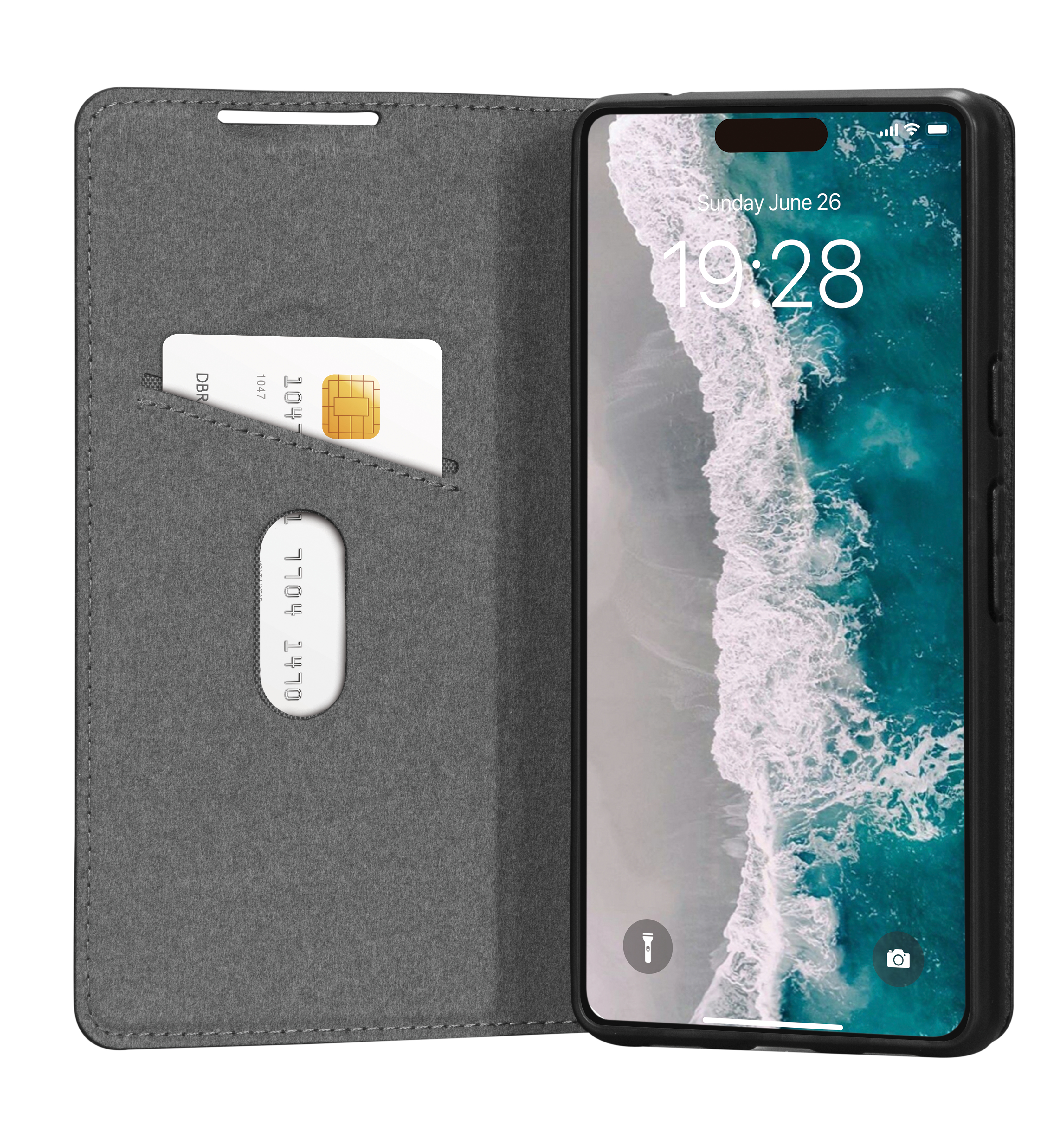 Graues Handy-Flip-Case mit Karte und Smartphone mit Strand-Hintergrund.