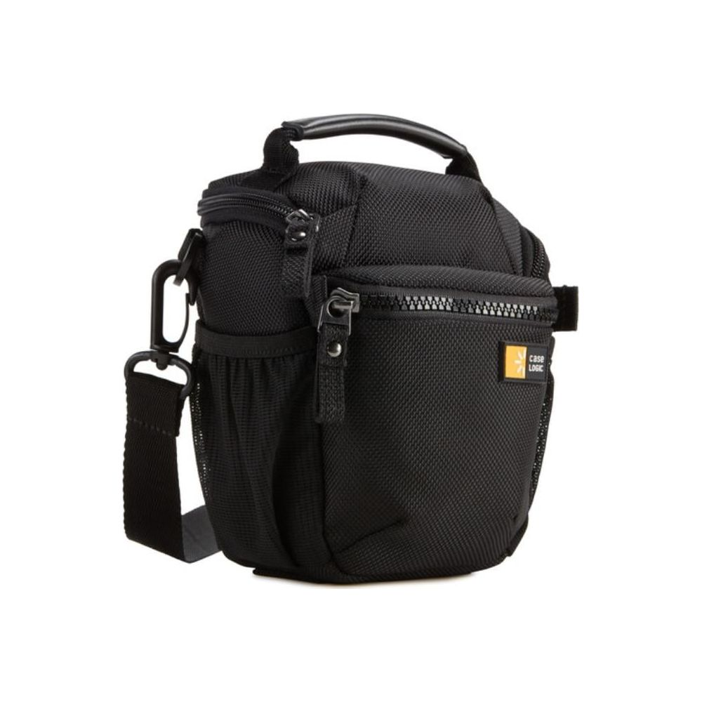 Eine schwarze Case Logic Kameratasche mit Schultergurt und Griff. Sie hat Reißverschlüsse und Taschen.