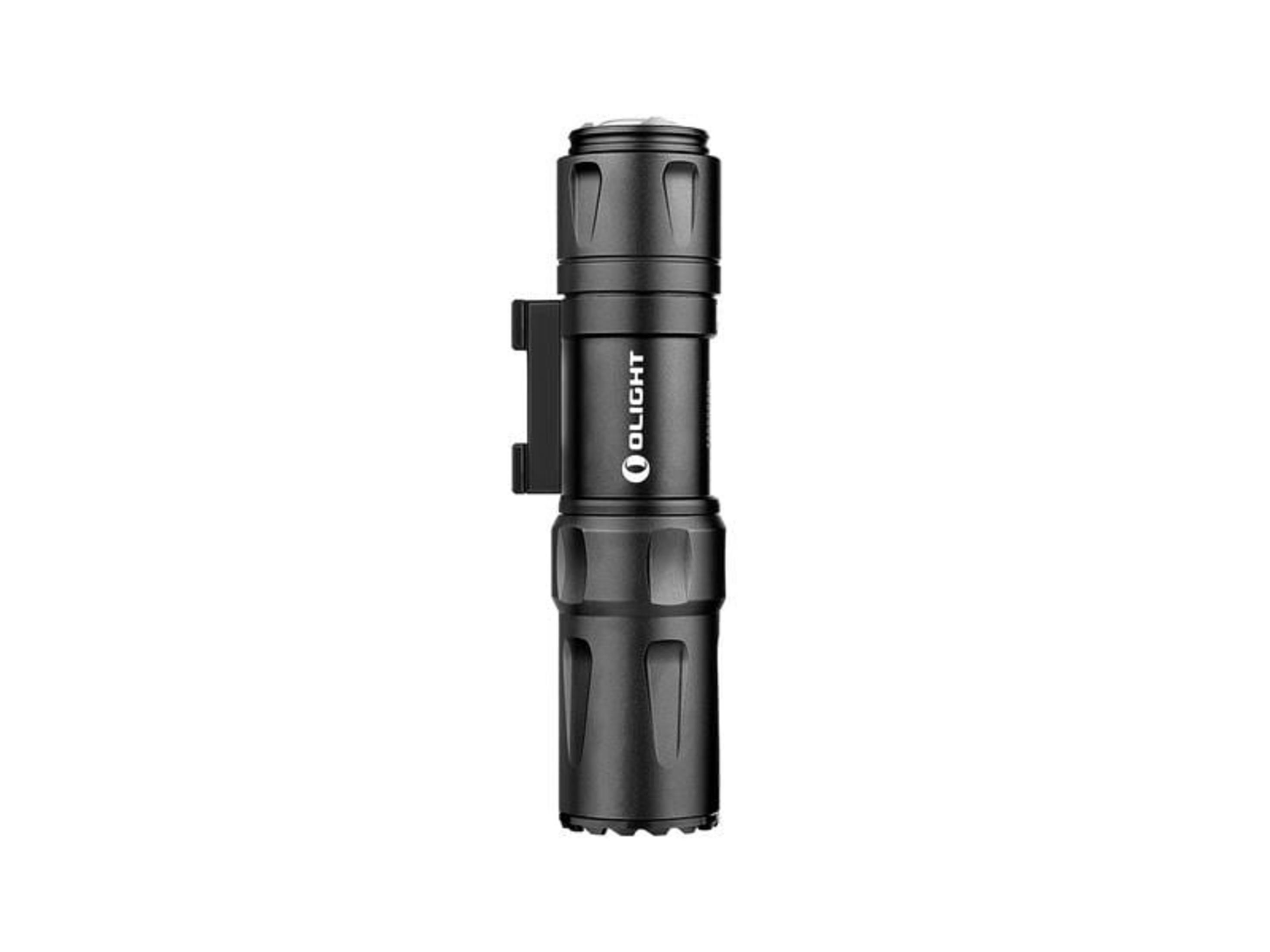 Une lampe torche Olight noire avec clip argenté, sur fond blanc.