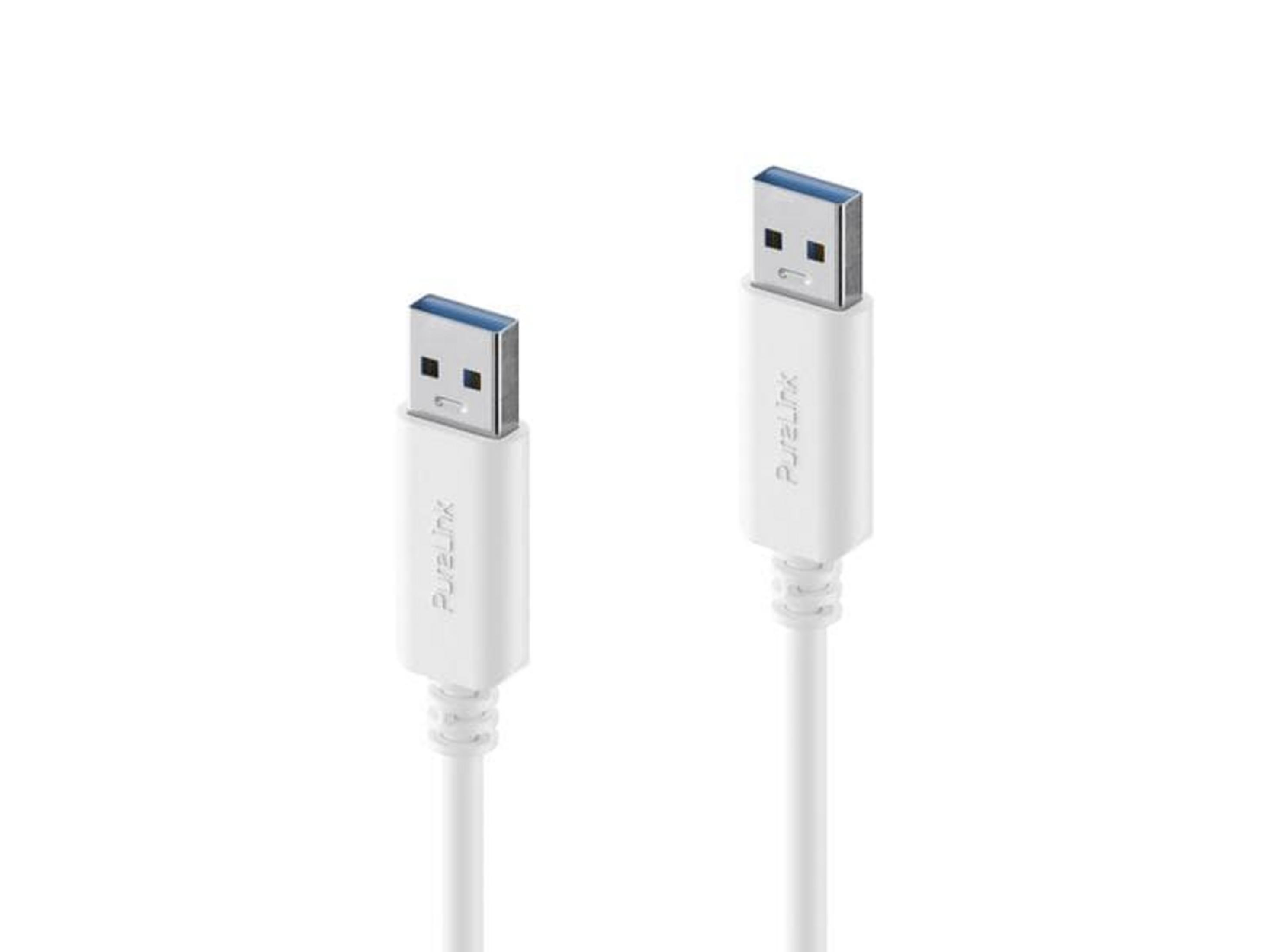 Due cavi USB 3.0 bianchi con connettori blu, isolati su sfondo bianco.