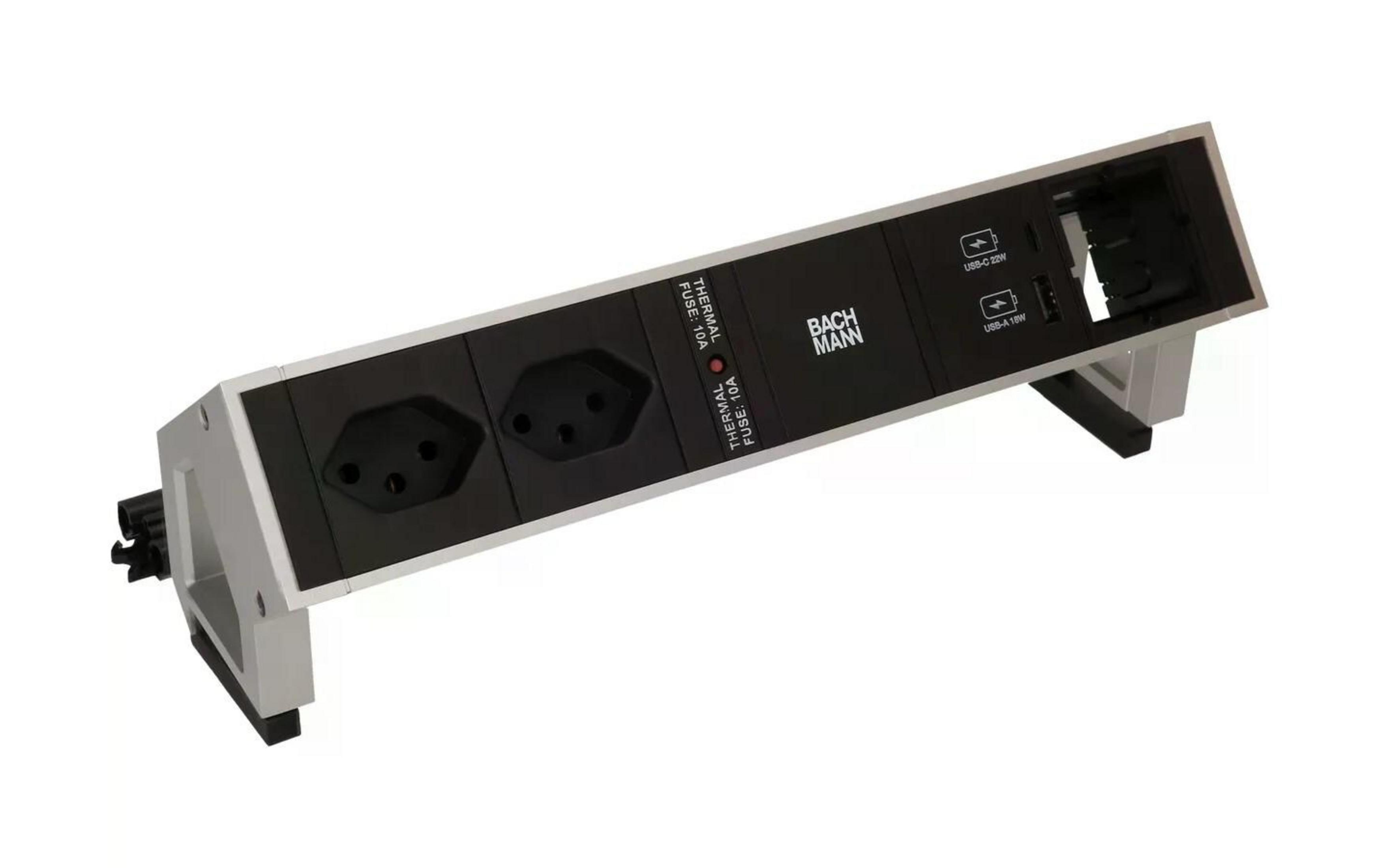 Eine silberne Steckdosenleiste mit zwei Steckdosen, USB-C und USB-A Anschlüssen.