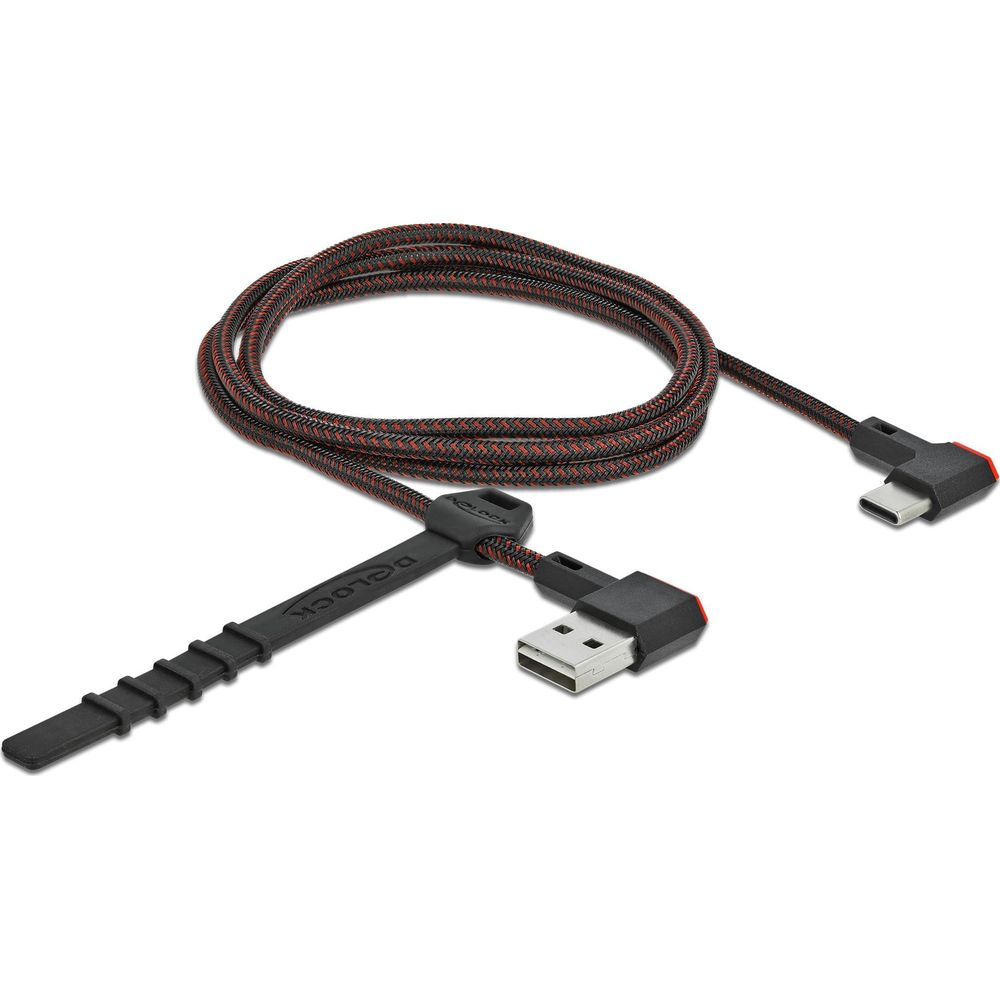 Cavo USB a USB-C curvo con treccia rossa e nera.