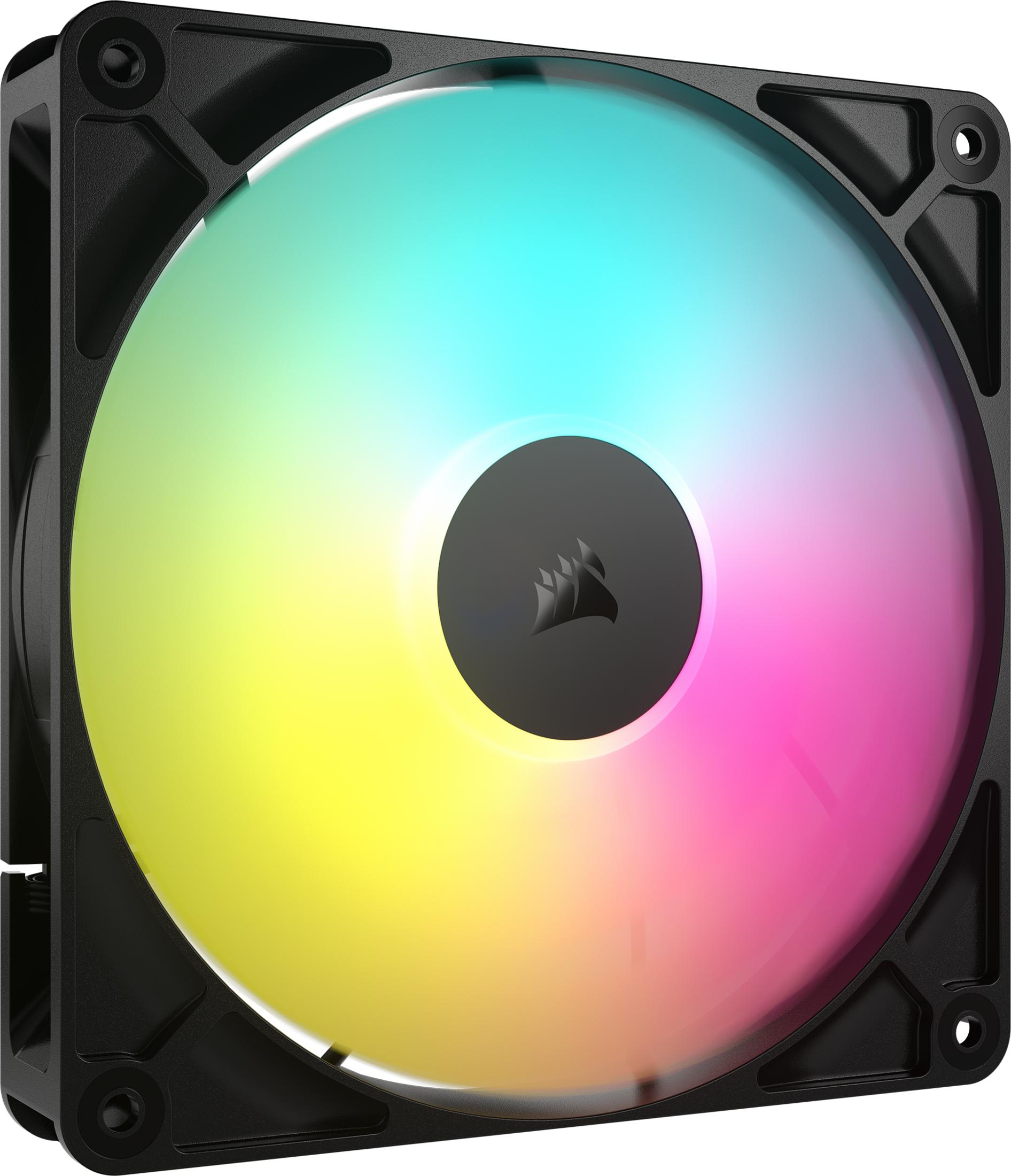 Un ventilateur d'ordinateur noir avec éclairage RVB, brillant en nuances de vert, jaune et rose.