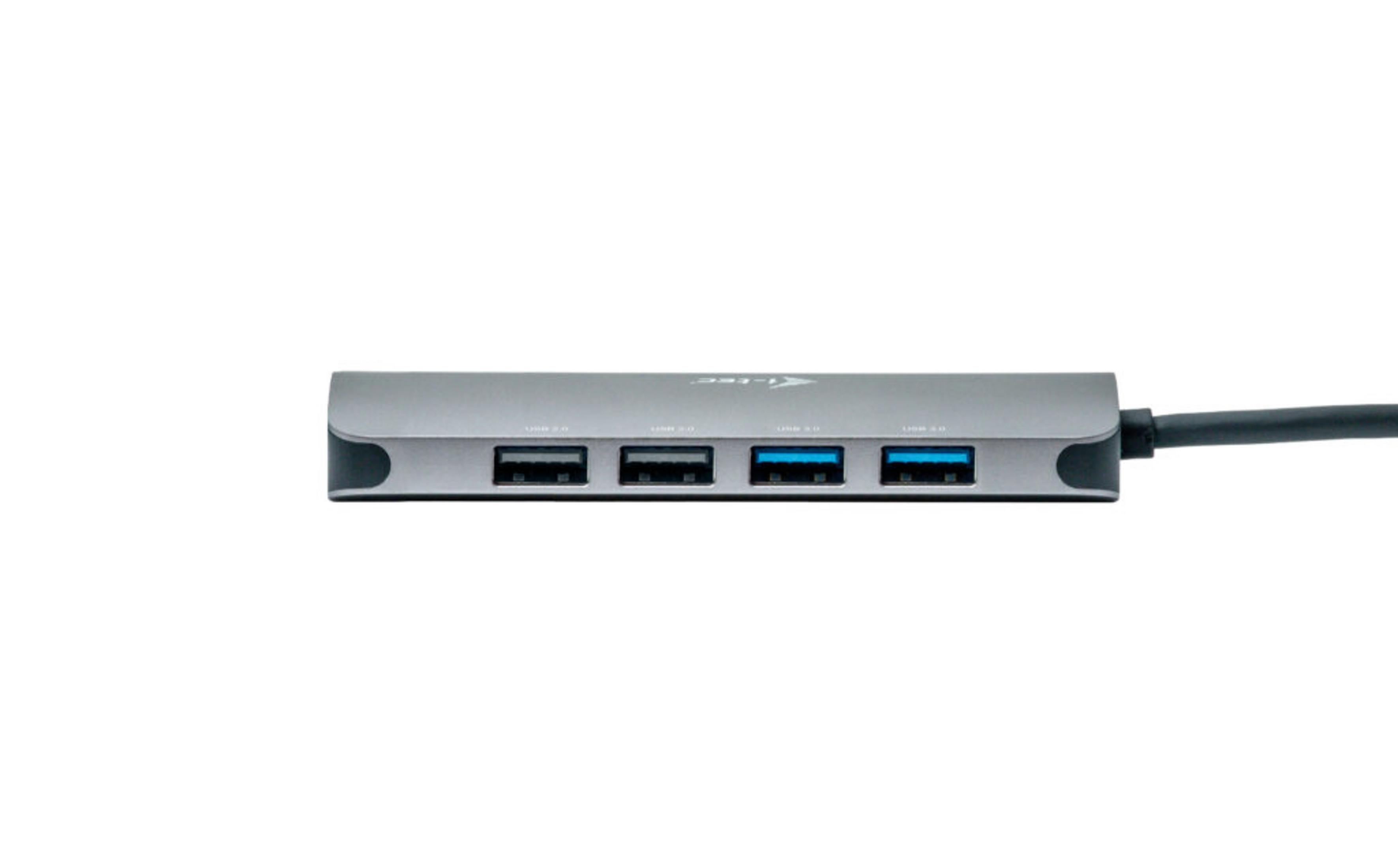 Ein grauer USB-Hub mit vier Anschlüssen und schwarzem Kabel.
