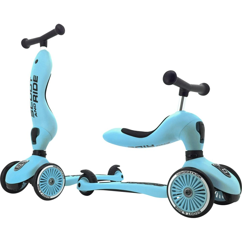 Deux trottinettes bleues avec guidons noirs, une droite et une en position assise.