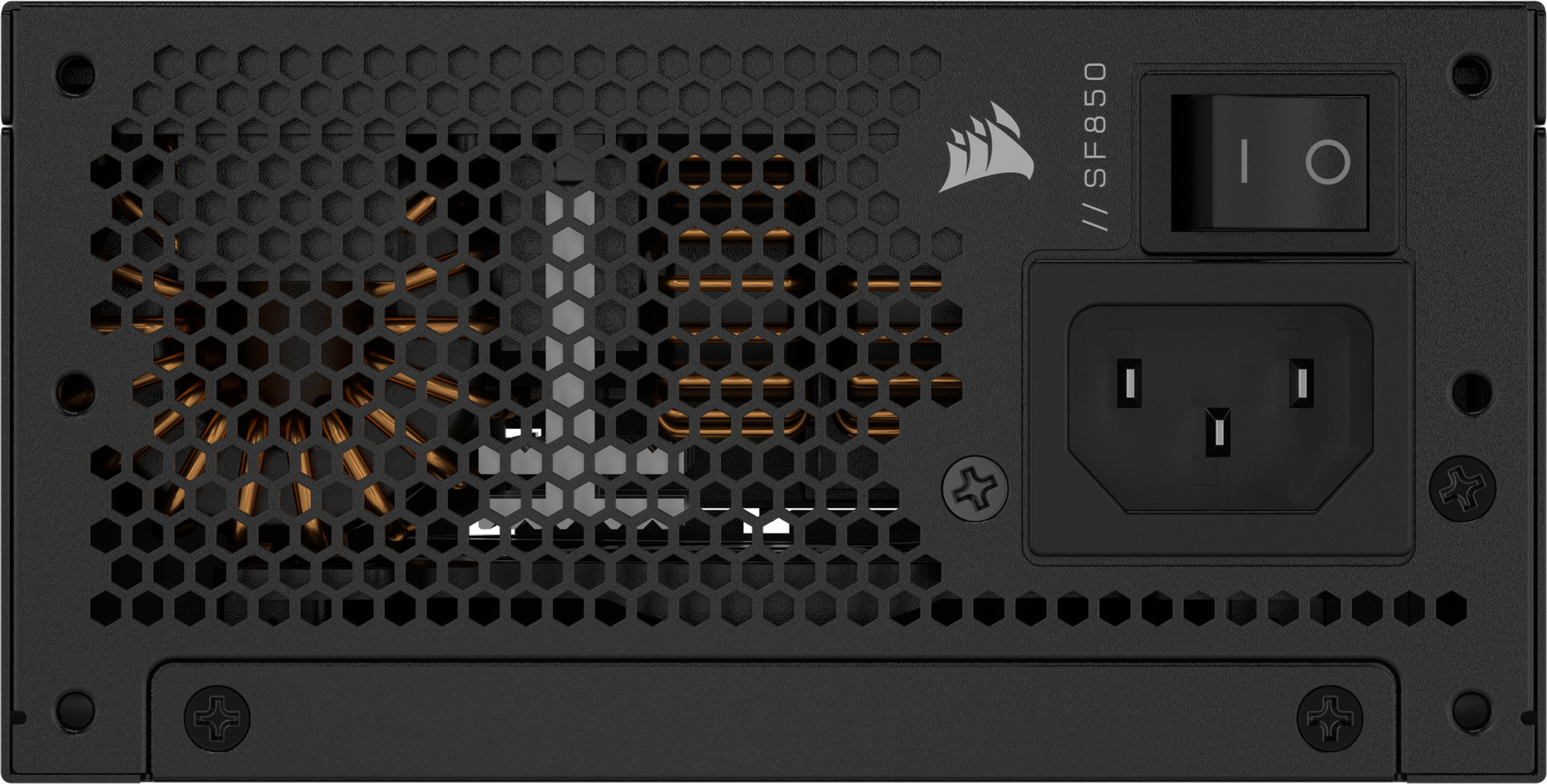 Bloc d'alimentation noir avec grille de ventilateur, interrupteur et port.