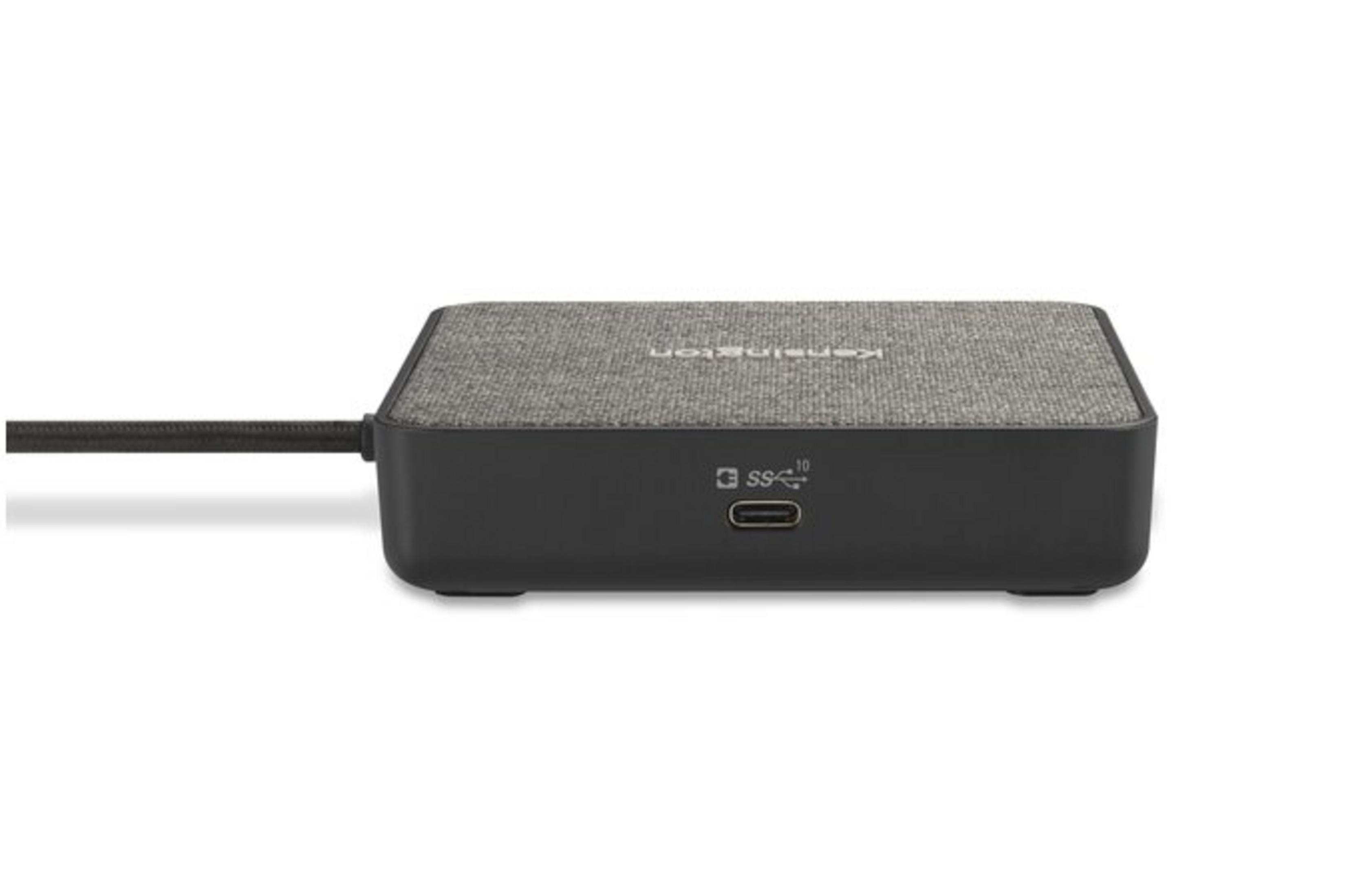 Ein schwarzer USB-C-Hub mit grauem Stoffbezug und einem "SS 10"-Symbol.