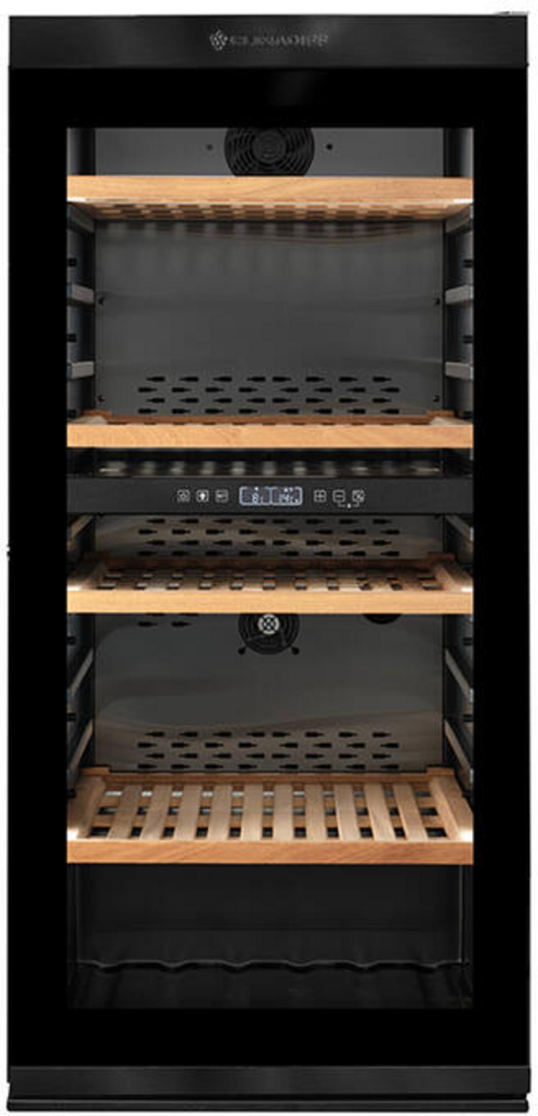 Ein schwarzer Weinkühlschrank mit Holzböden und einem digitalen Display.