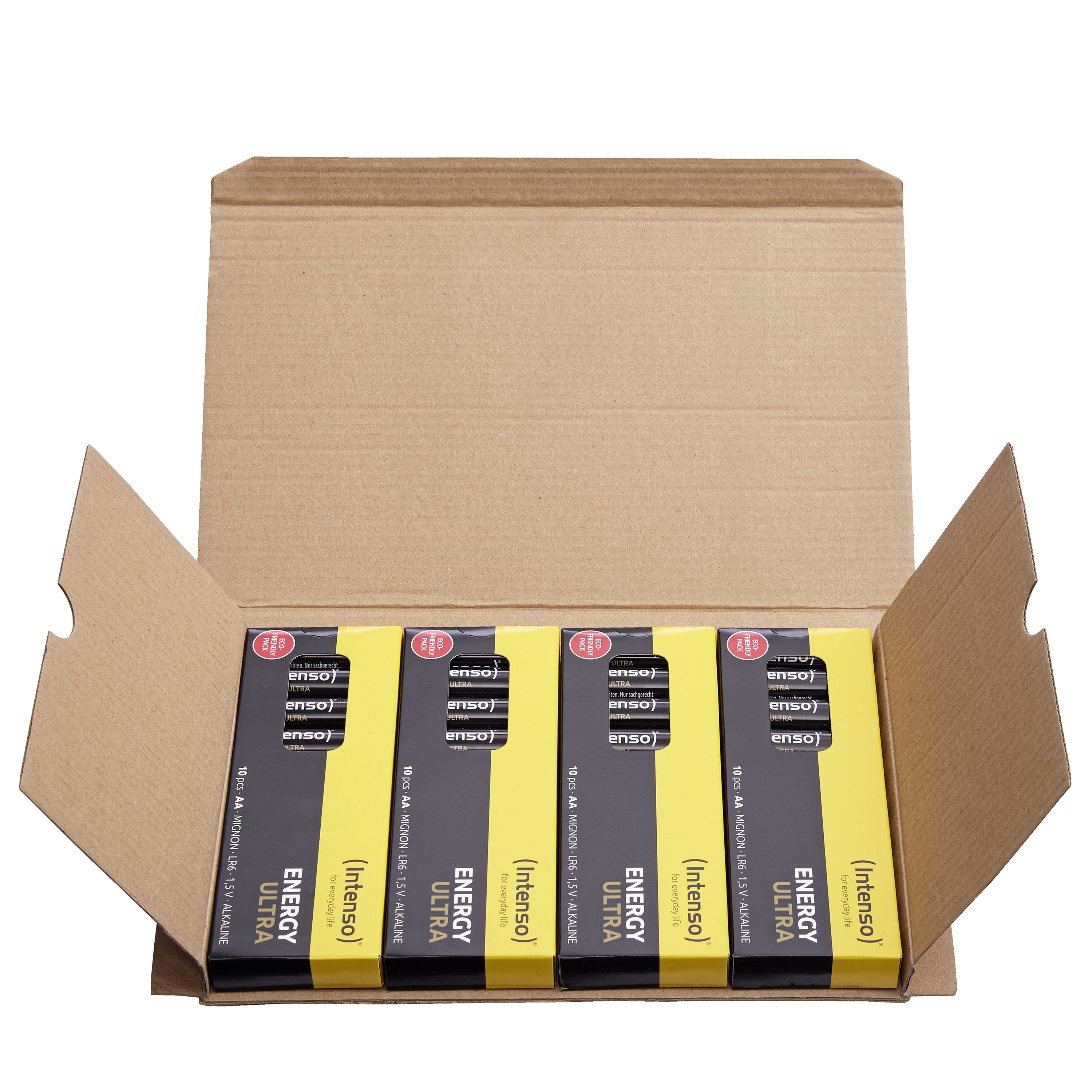 Caja de cartón abierta con cuatro paquetes de pilas AA. Diseño amarillo y negro.