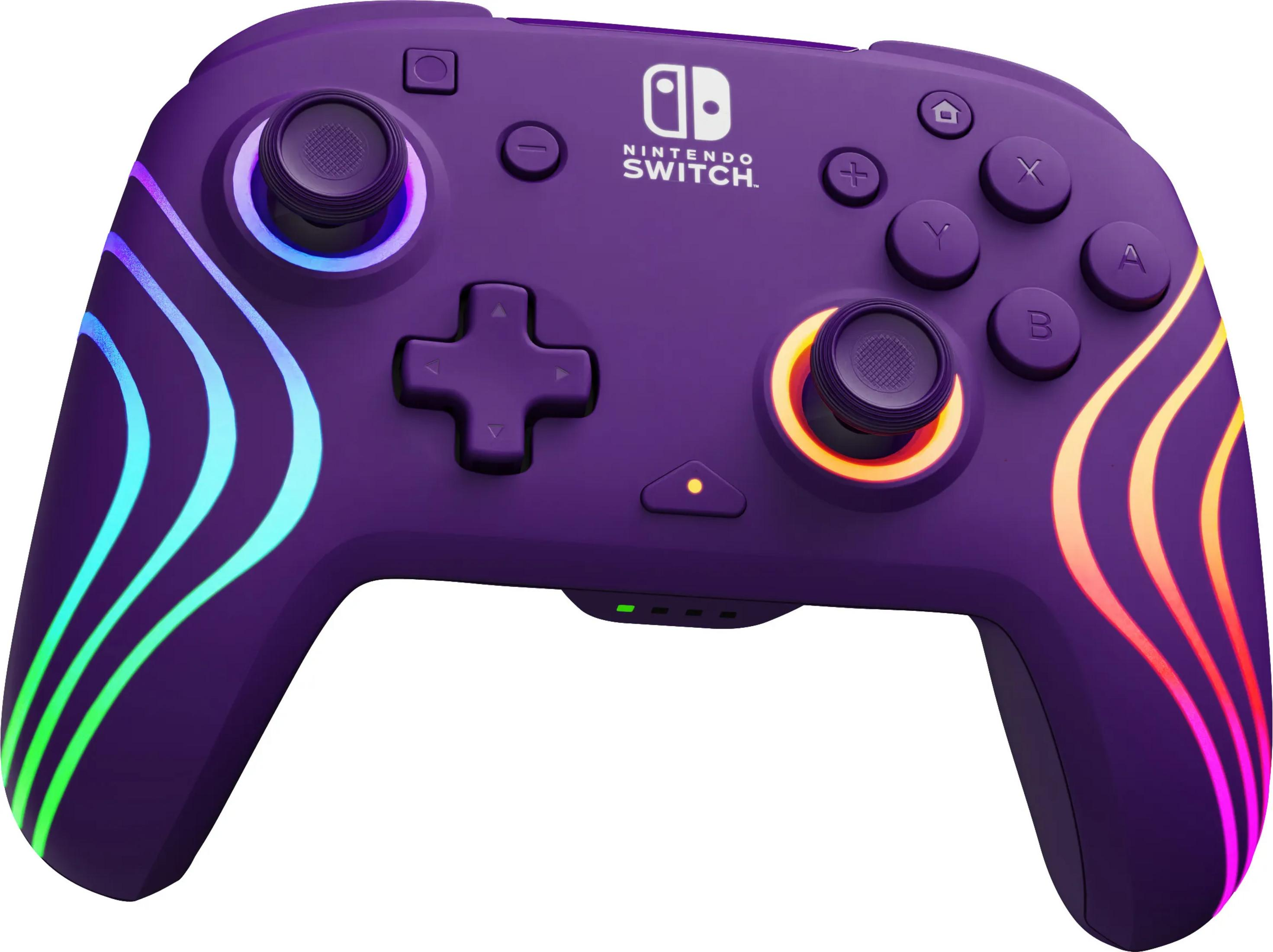 Lila Nintendo Switch Controller mit bunten Lichtstreifen.