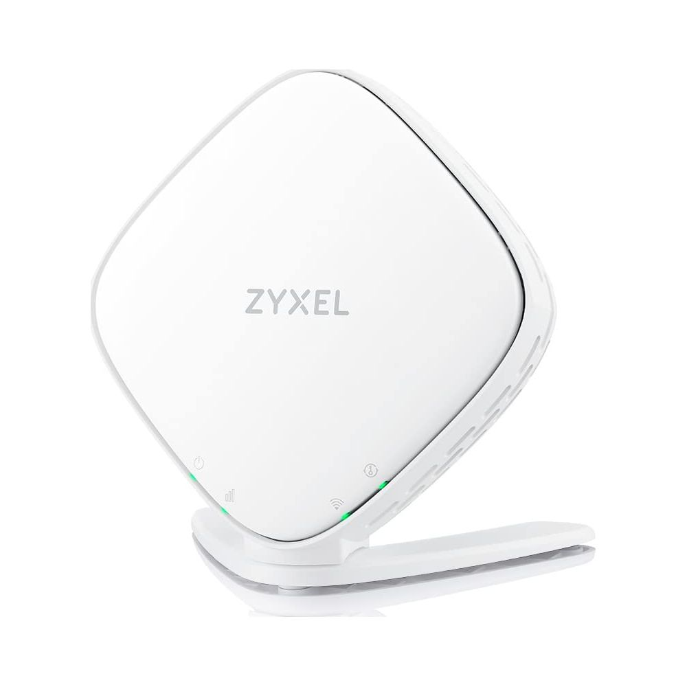 Biały router Wi-Fi Zyxel z zielonymi wskaźnikami LED na białym tle.