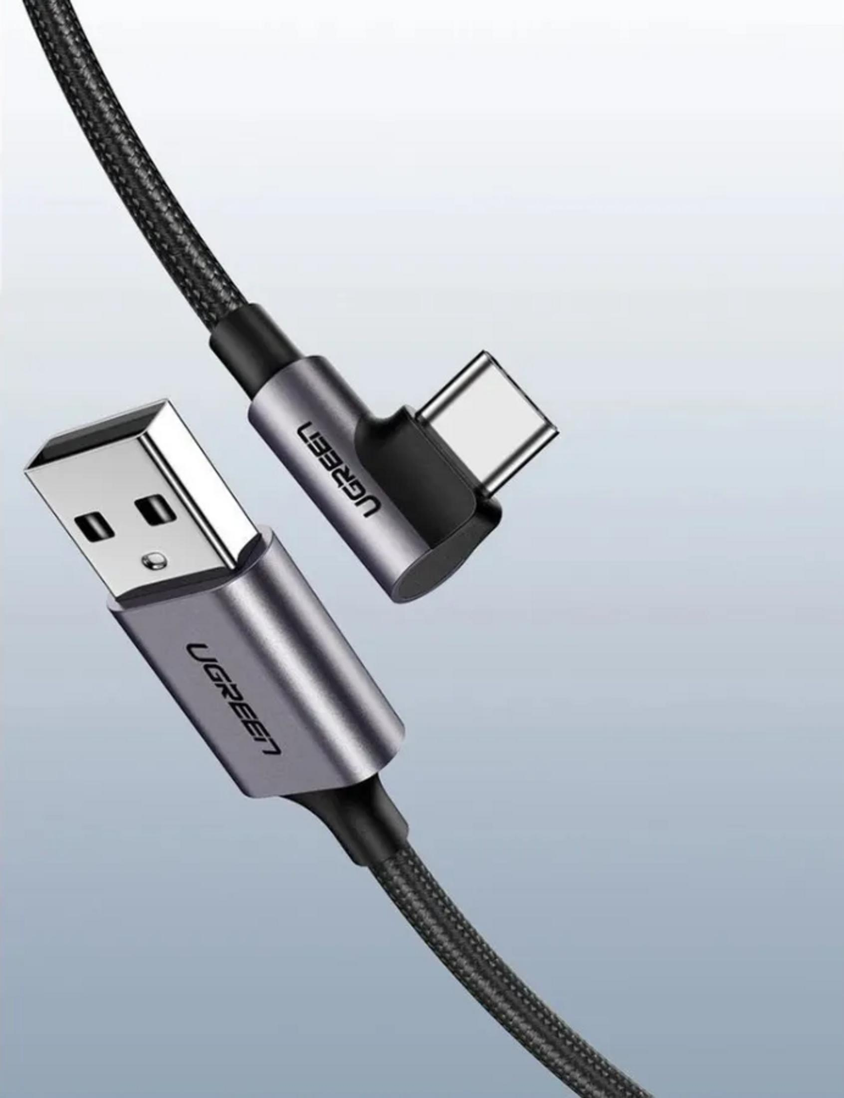 Czarny kabel USB-A do USB-C z kątowym złączem.