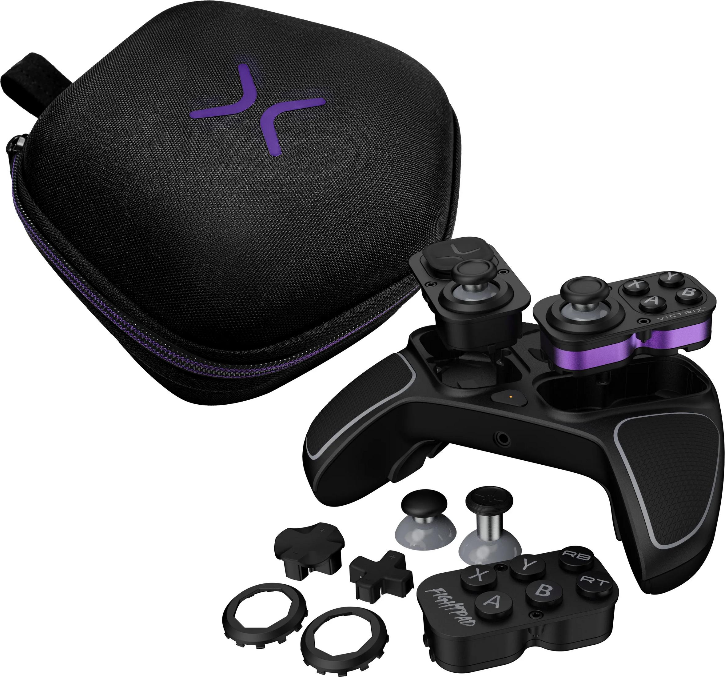 Schwarzer Gaming-Controller mit abnehmbaren Teilen und einer schwarzen Tragetasche mit lila Logo.