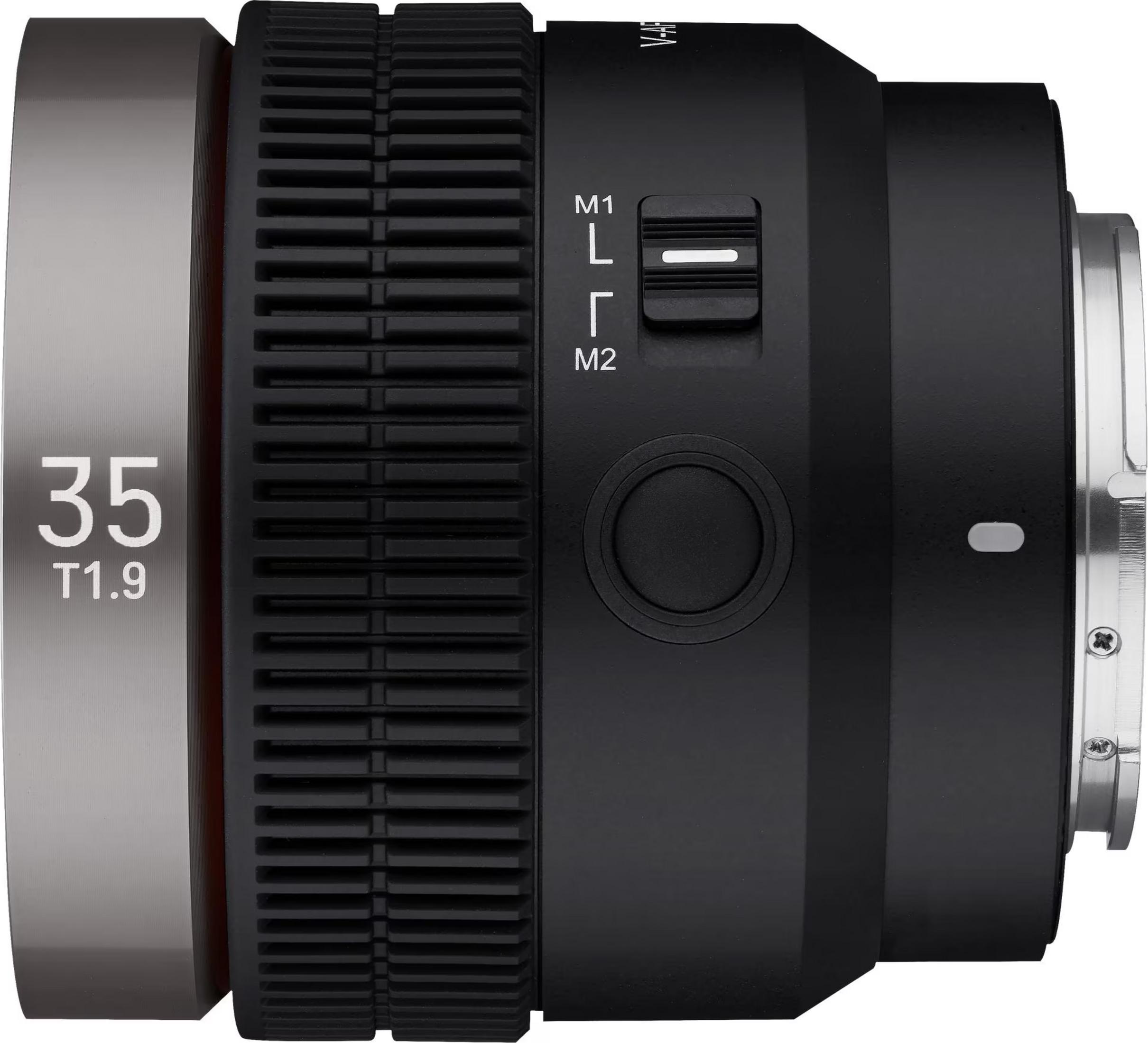 Obiektyw z oznaczeniem 35 T1.9, czarnym pierścieniem ostrości i przełącznikiem M1/M2.