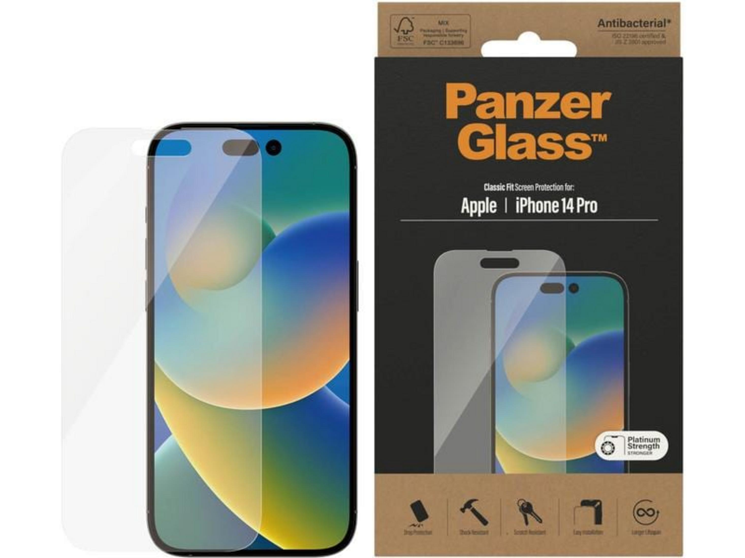Szkło ochronne Panzer Glass na opakowaniu iPhone 14 Pro.