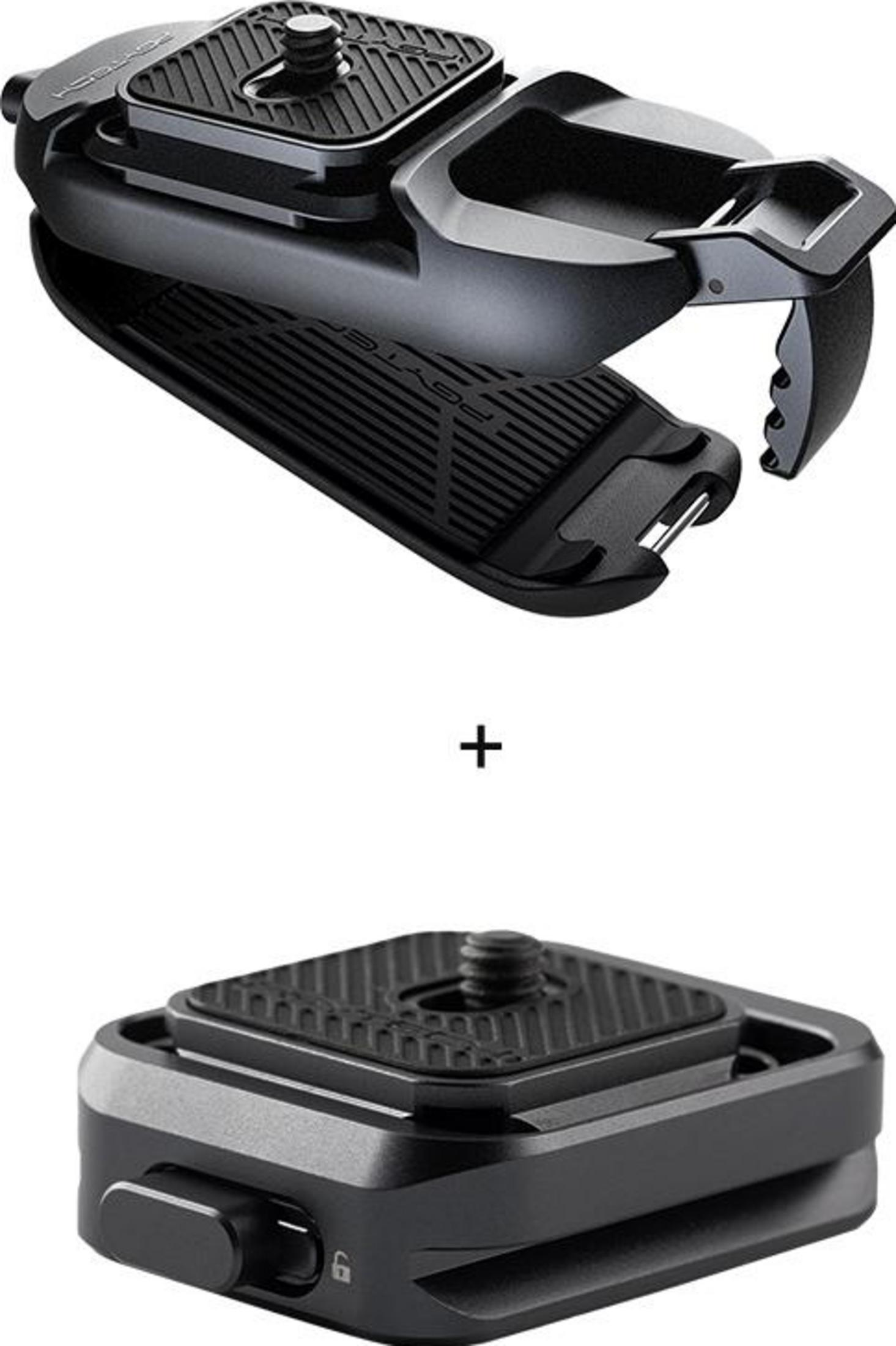 Dwie czarne płytki szybkomocujące do aparatu, jedna na górze, druga na dole.