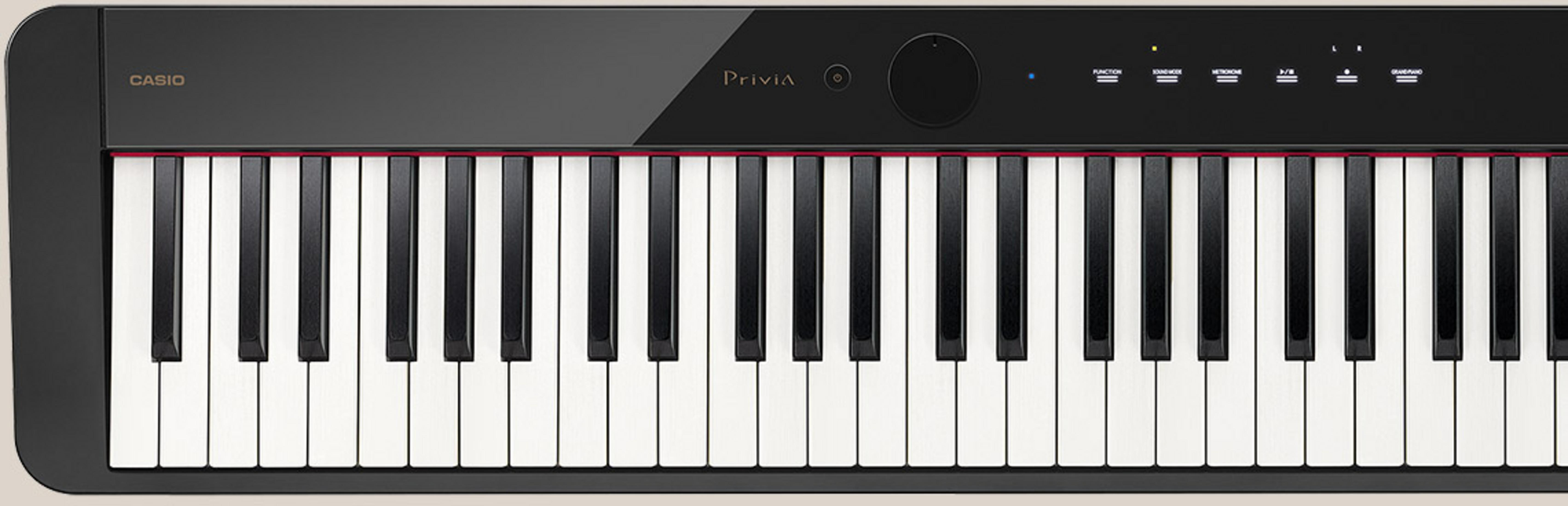 Een zwarte piano met witte en zwarte toetsen. Bedieningselementen zijn zichtbaar bovenaan.
