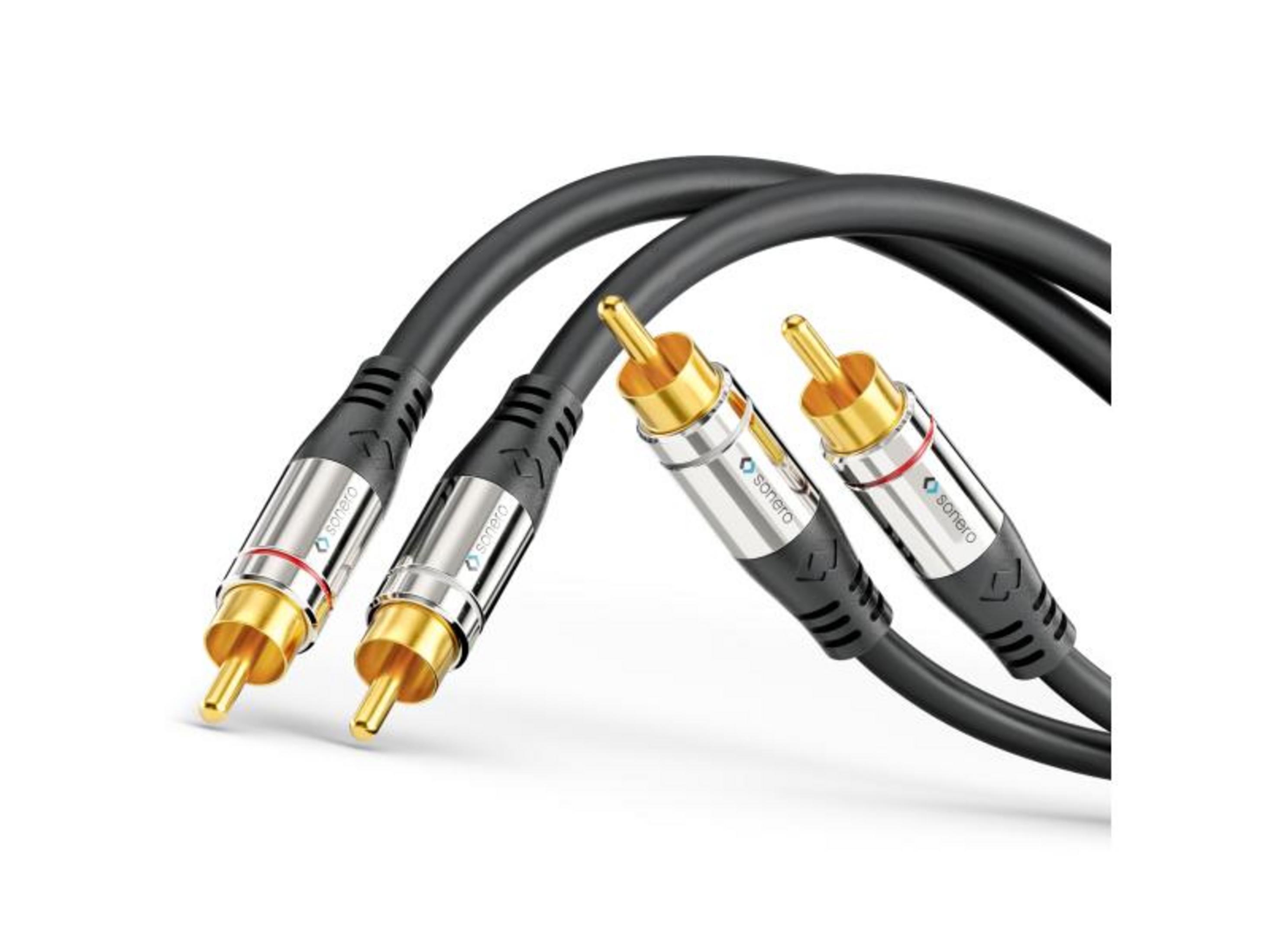 Zwei schwarze Audiokabel mit vergoldeten RCA-Steckern auf weißem Hintergrund.