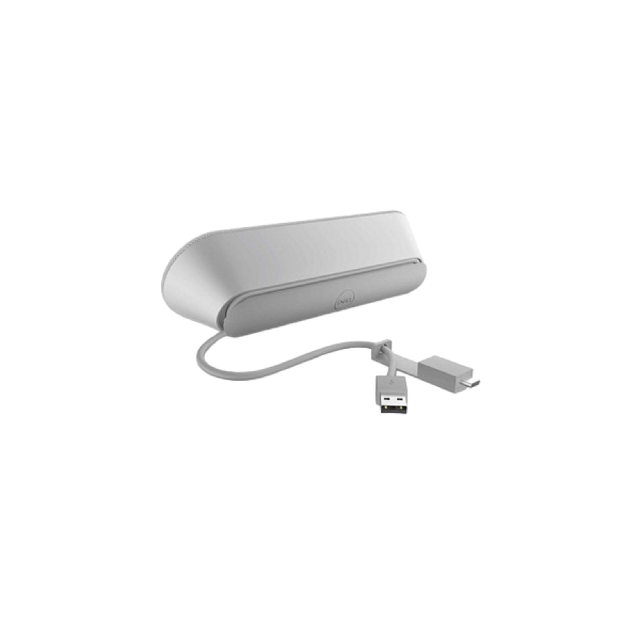 Un altoparlante Dell argentato con cavo e connettore USB.