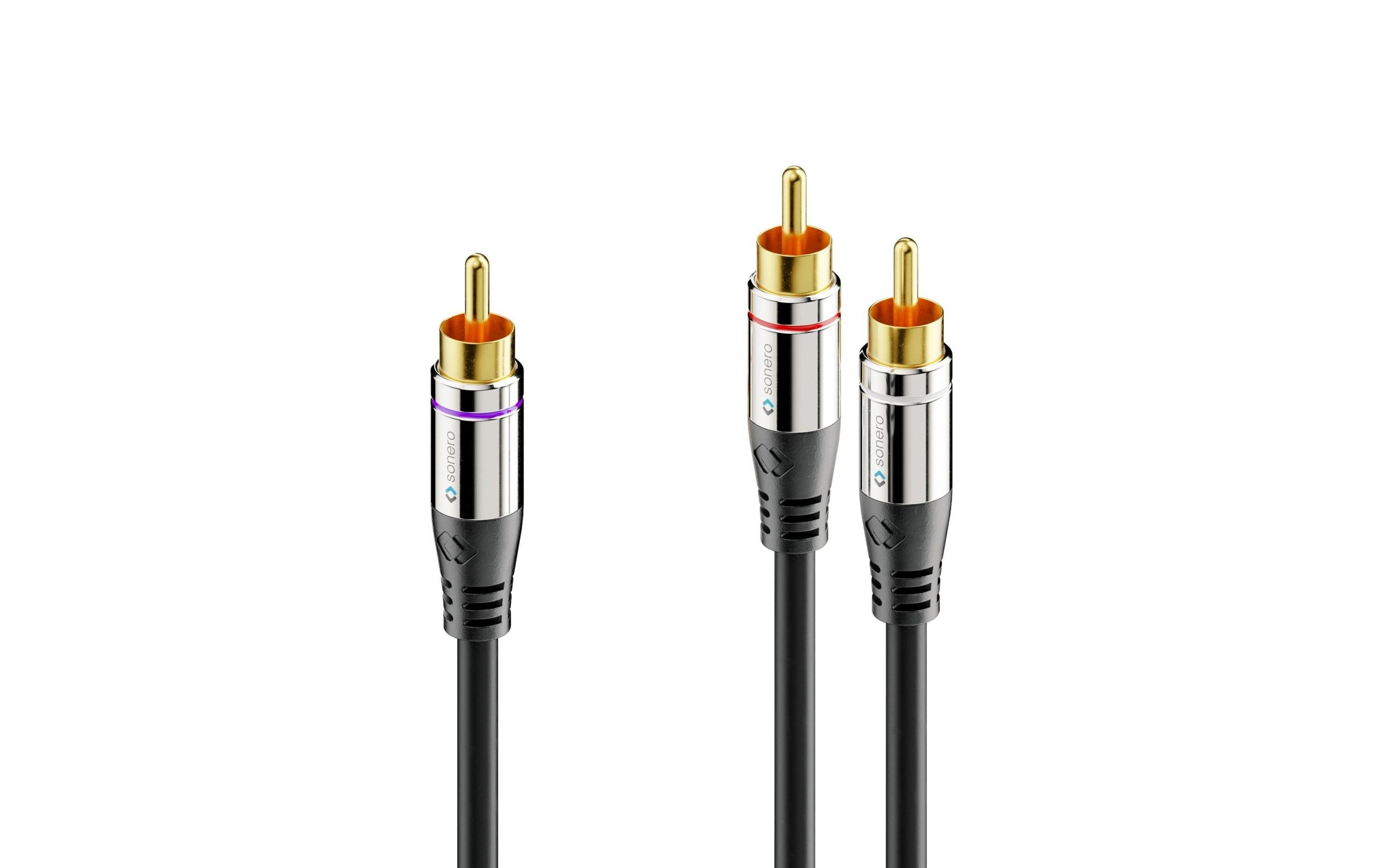 Drei RCA-Audiokabel mit vergoldeten Steckern und schwarzen Kabeln.