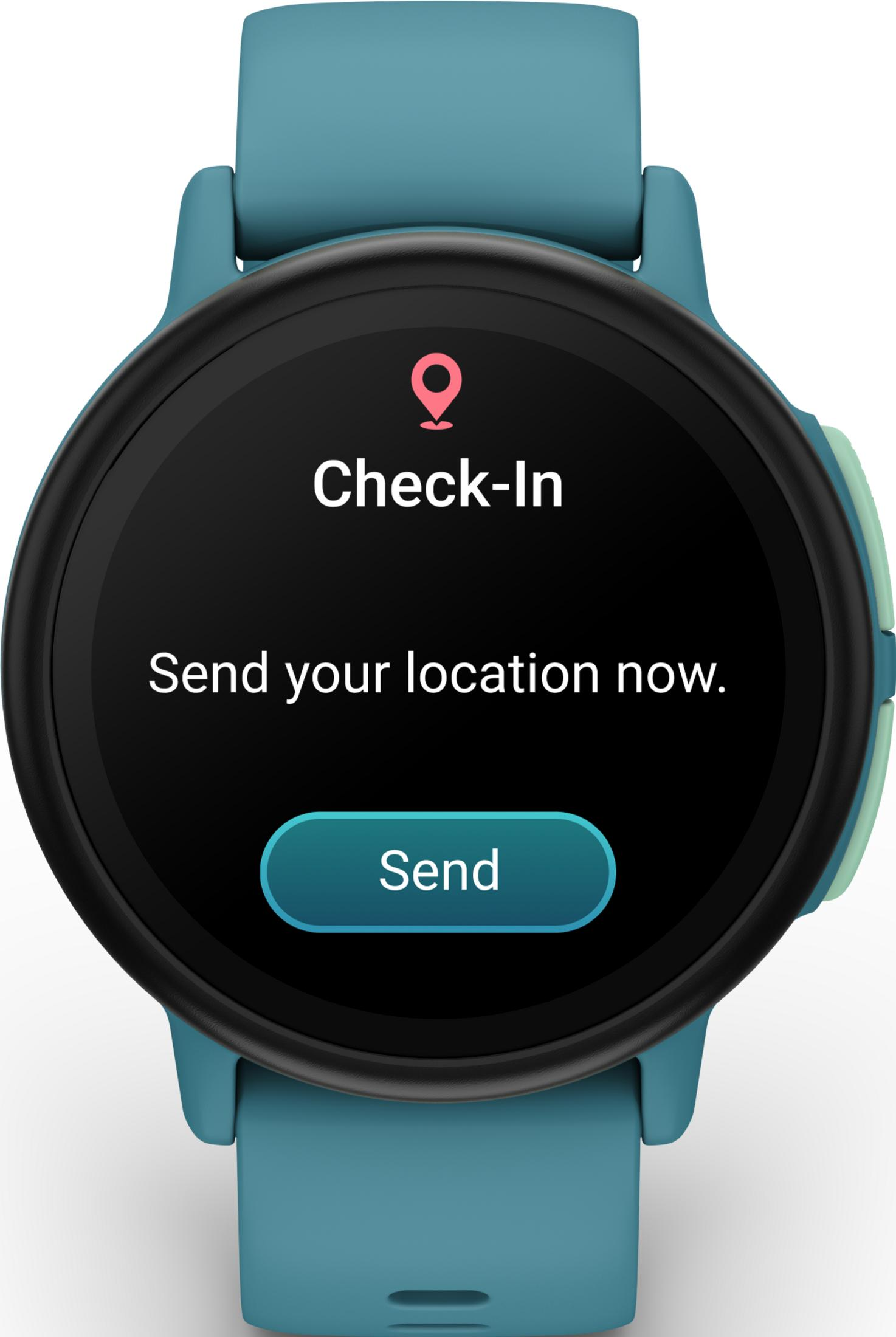 Eine blaue Smartwatch zeigt "Check-In" und eine Schaltfläche zum Senden des Standorts.
