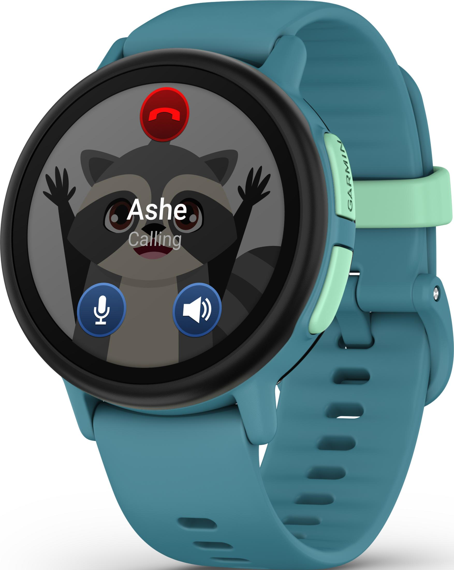Eine Smartwatch mit einem Cartoon-Waschbärenanruf, der auf dem Bildschirm angezeigt wird.