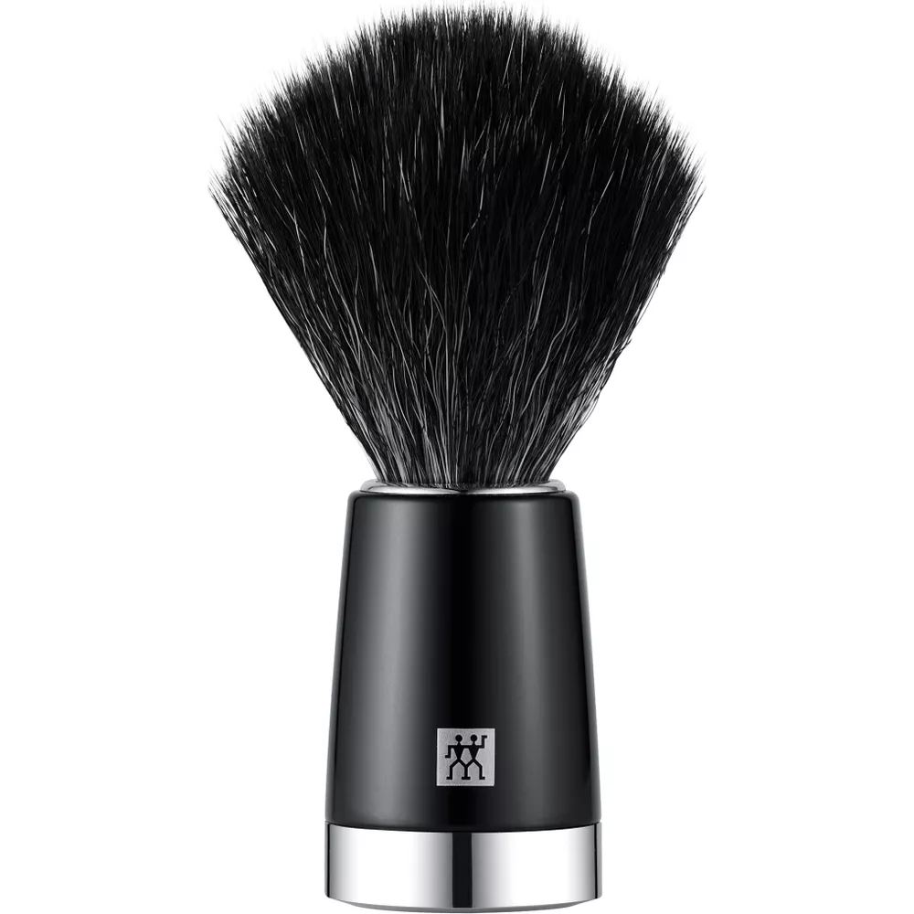 Pennello da barba nero con logo argentato e base cromata.