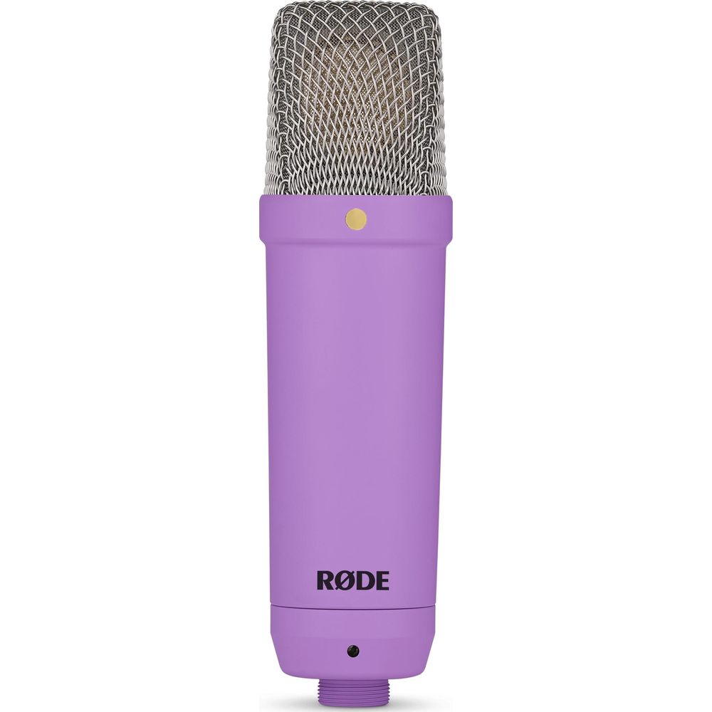 Lawendowy mikrofon z srebrną siatką i logo RØDE.