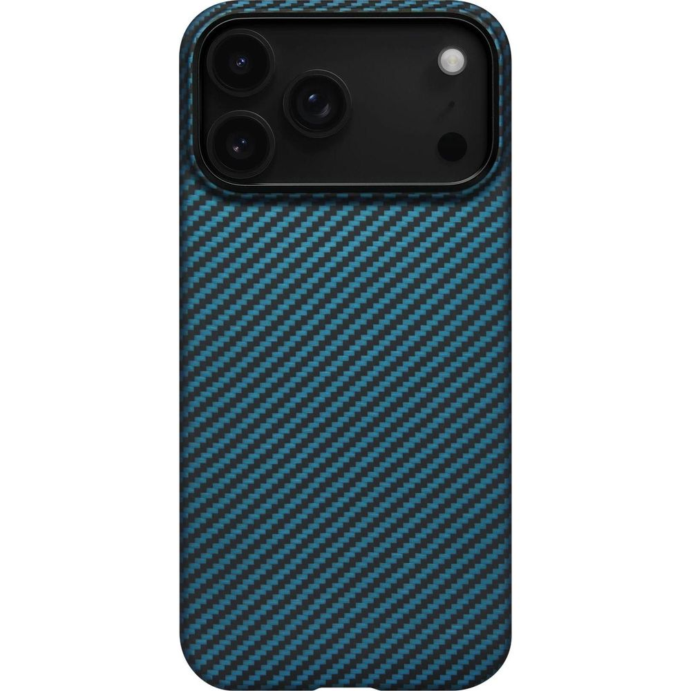 Schwarze Handyhülle mit blauem Karbonmuster und Kameraloch.