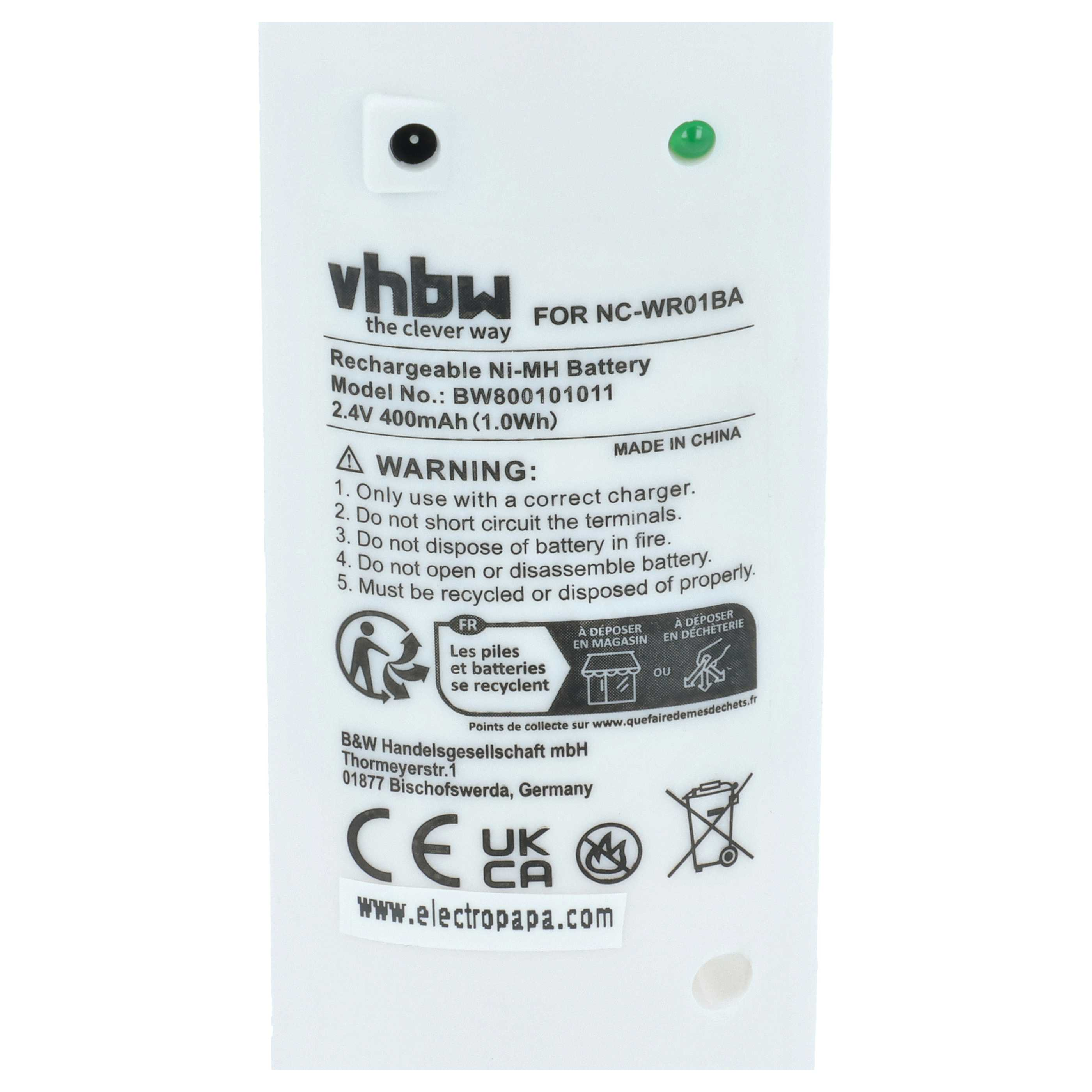Aufkleber mit Batterieinformationen, Warnhinweisen und Recycling-Symbolen.