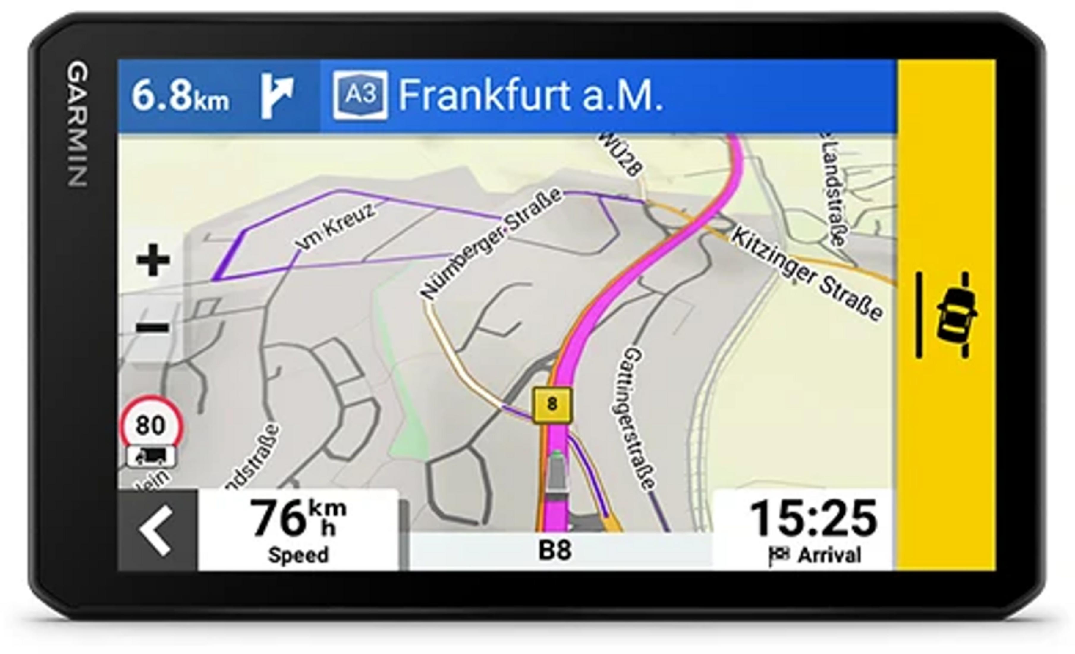 Garmin Navigationsgerät zeigt Karte mit Route nach Frankfurt an.