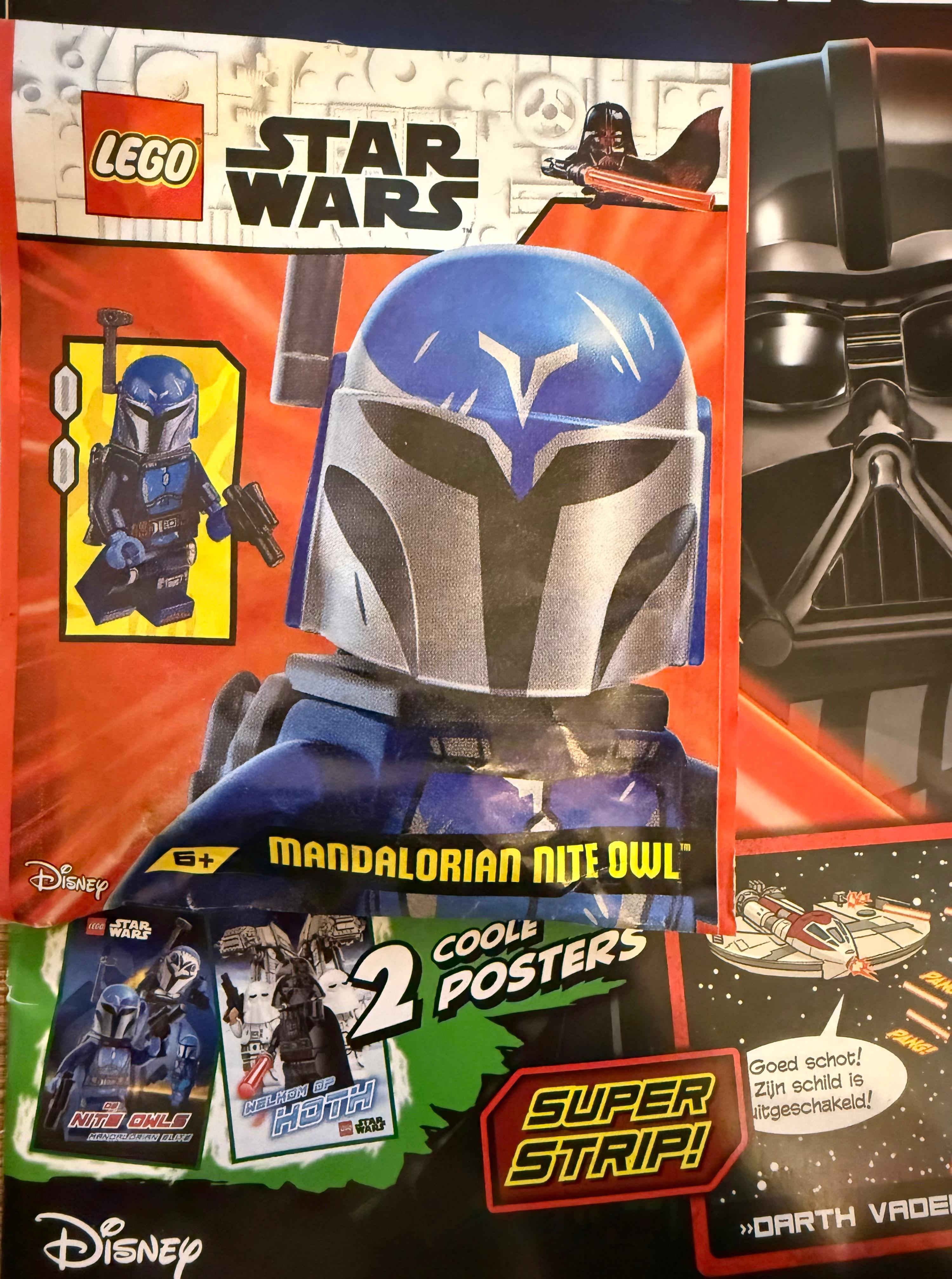 Mandalorian Nite Owl ve Darth Vader'ın yer aldığı LEGO Star Wars dergisi.
