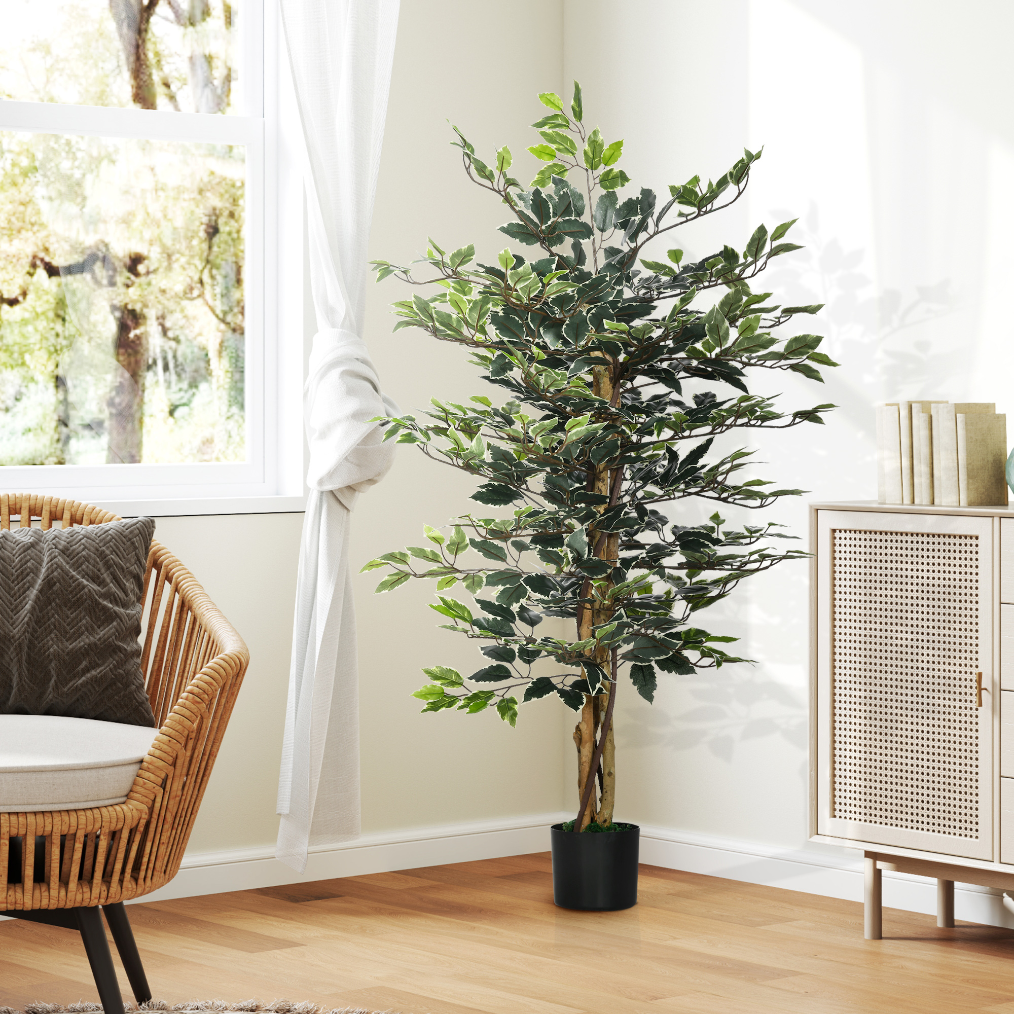 Una habitación con una silla de mimbre, planta en maceta y armario.