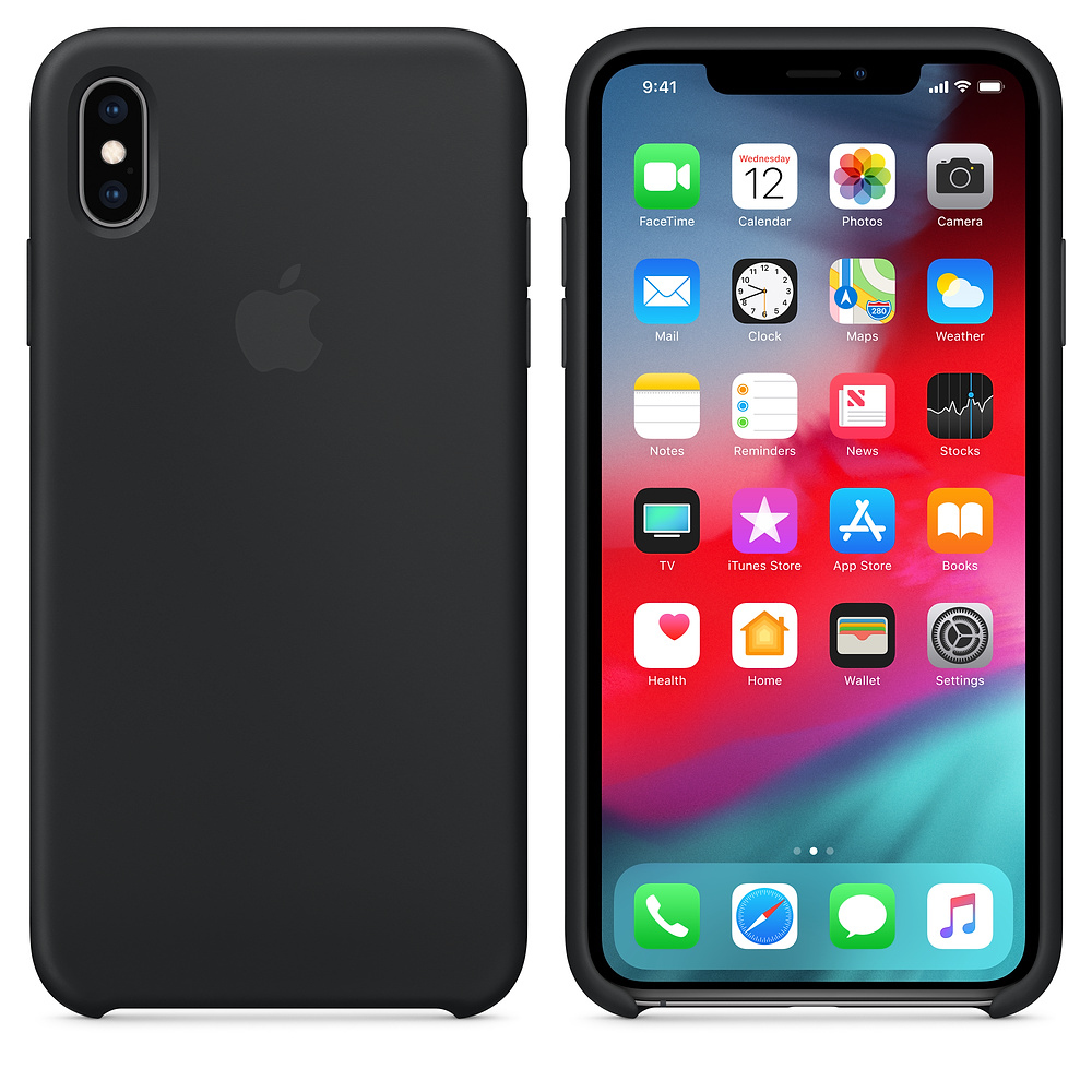 Ein schwarzes iPhone mit einer Hülle und dem Homescreen ist auf einem weißen Hintergrund zu sehen.